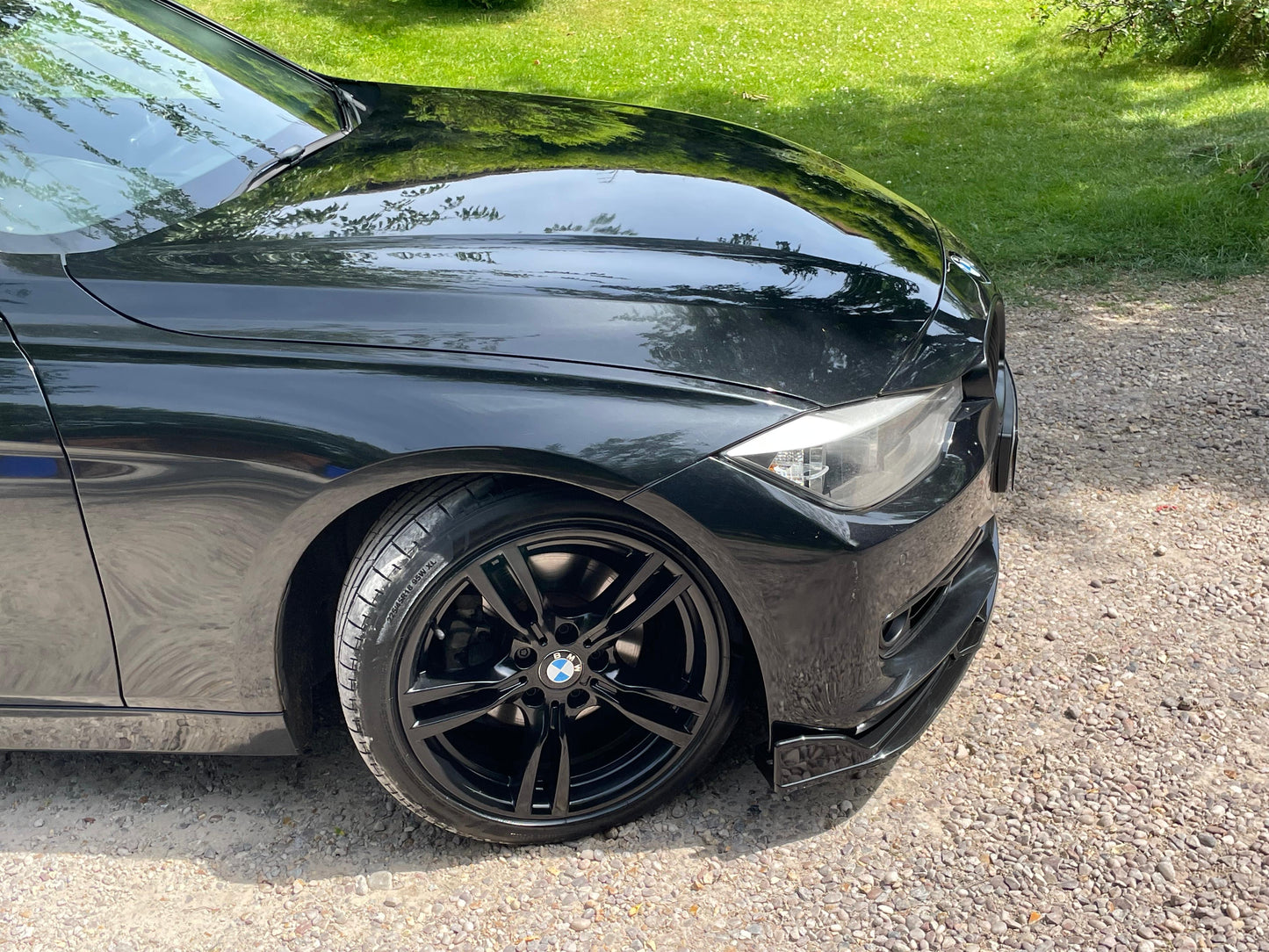 BMW 3 Series, Luxury, xDrive, 320d, Estate - YJ63EZM