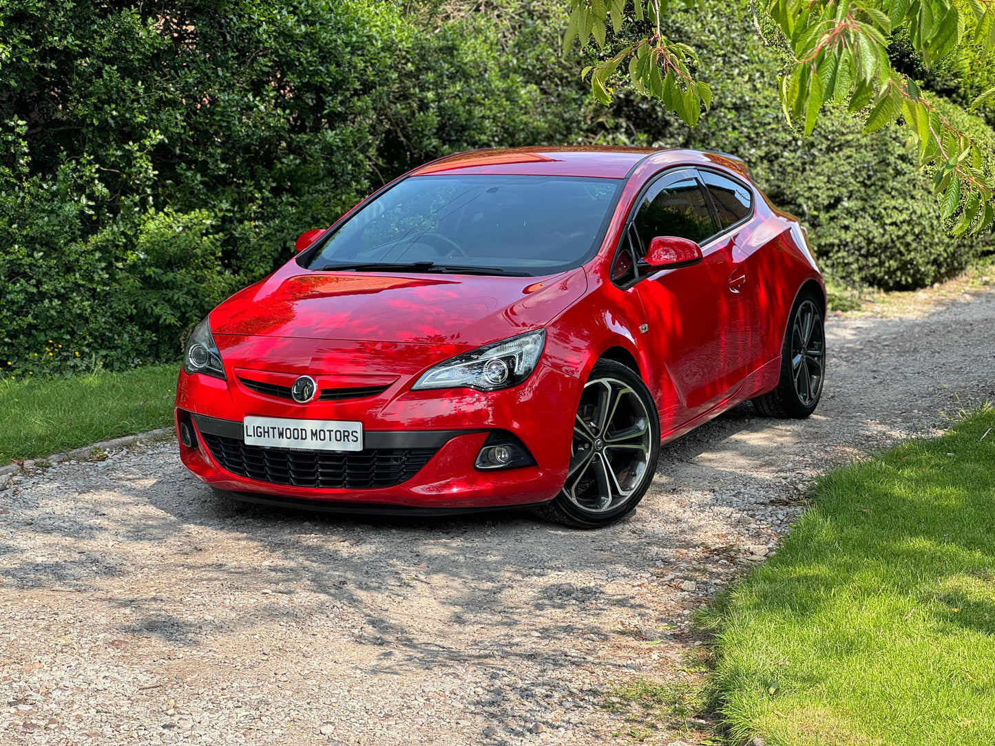 Vauxhall Astra GTC Limited Edition, Hatchback - YY64RZX