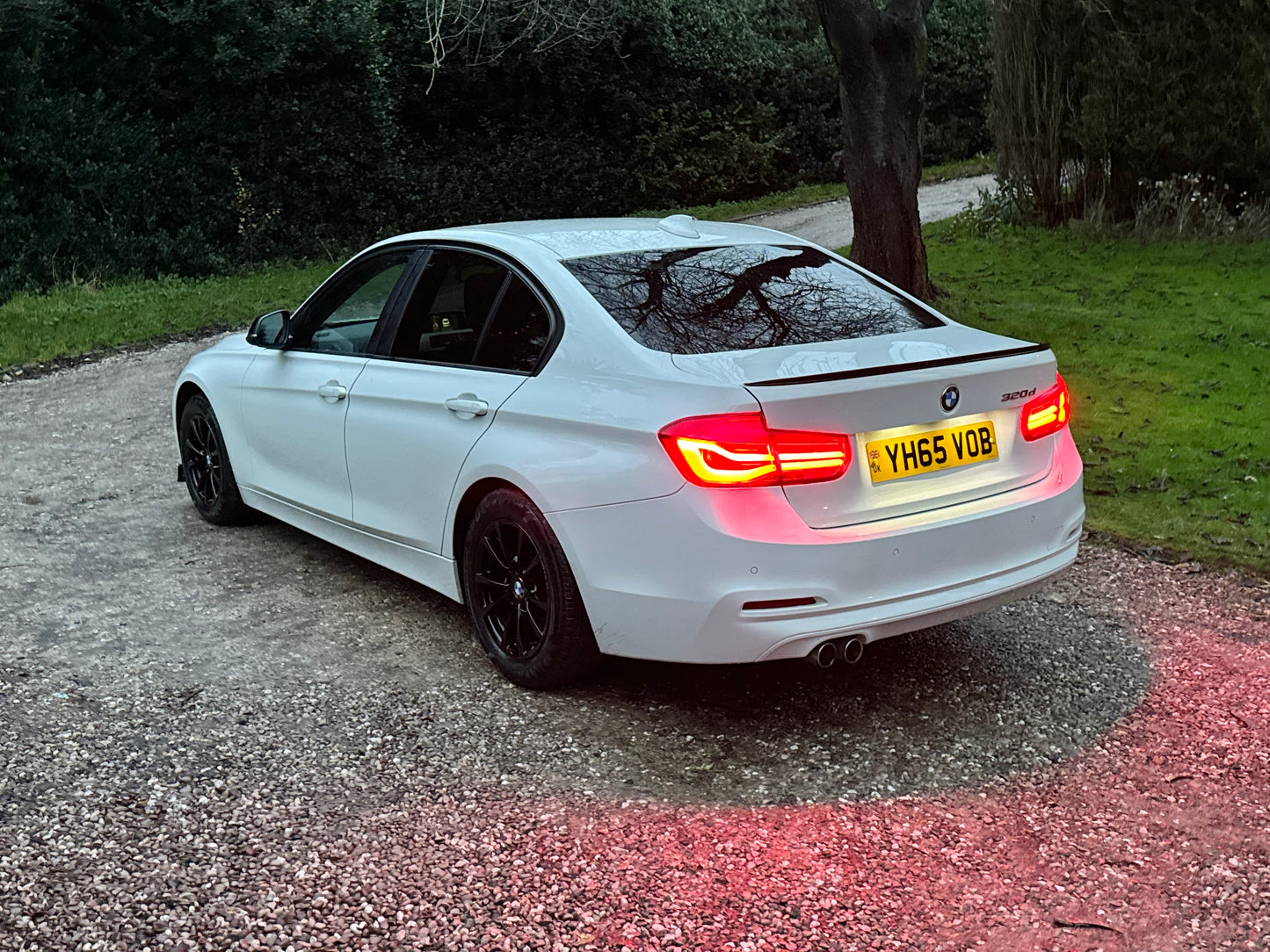 BMW 3 Series, 320d, Saloon - YH65VOB