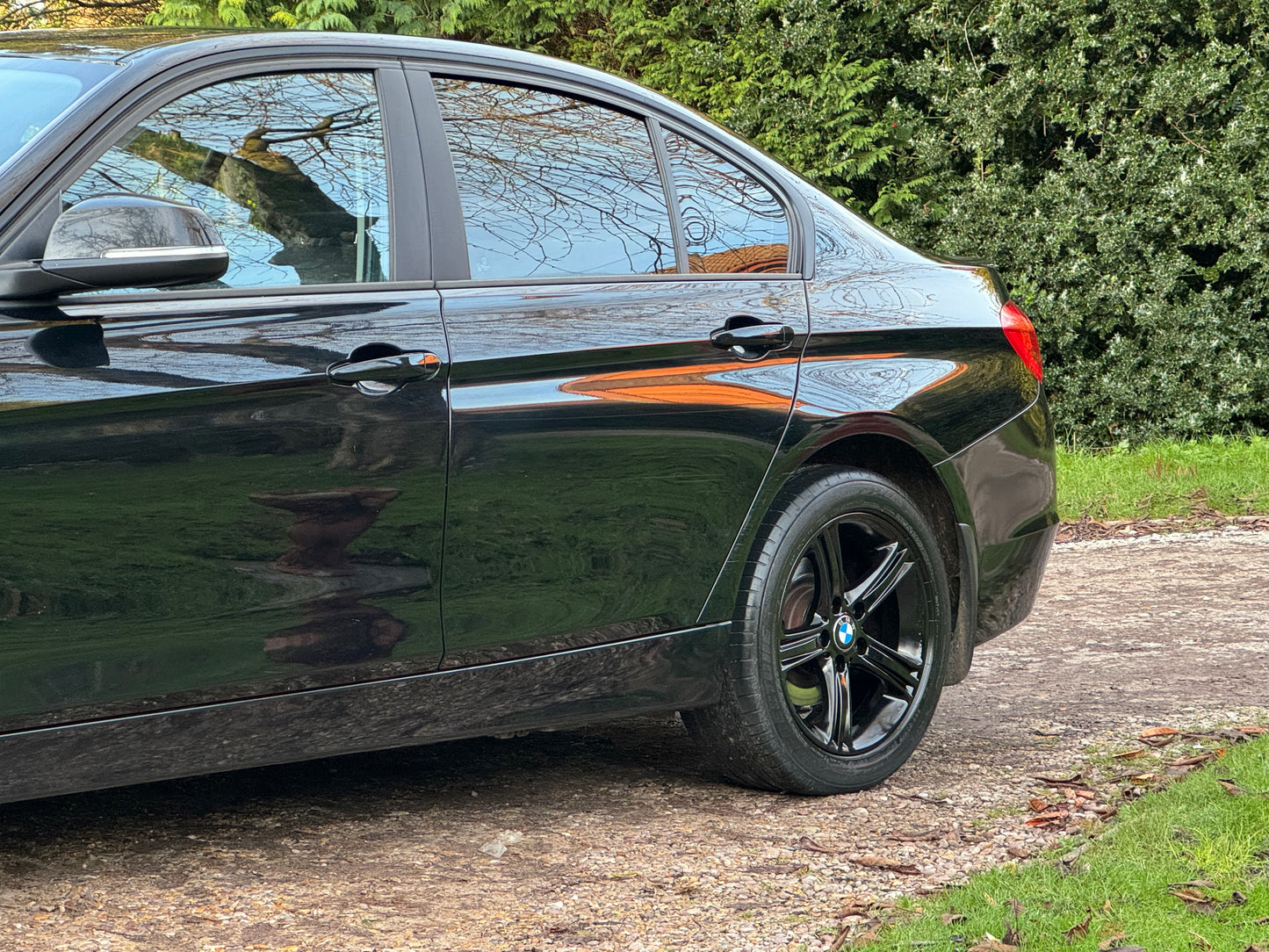 BMW 3 Series, 318d, Saloon - YC12LBF