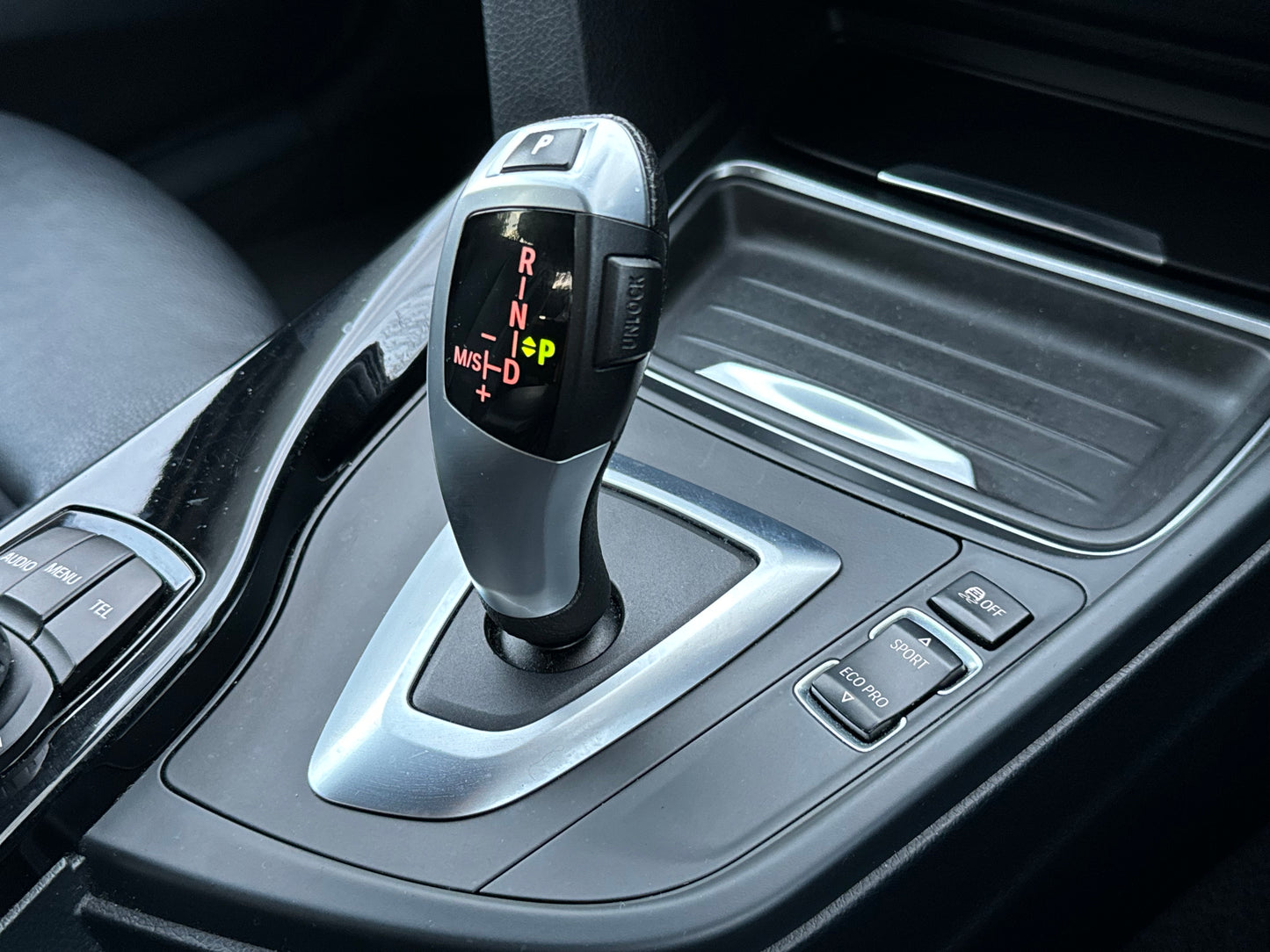 BMW 3 Series, Sport, 320d, Saloon - YK62OEU