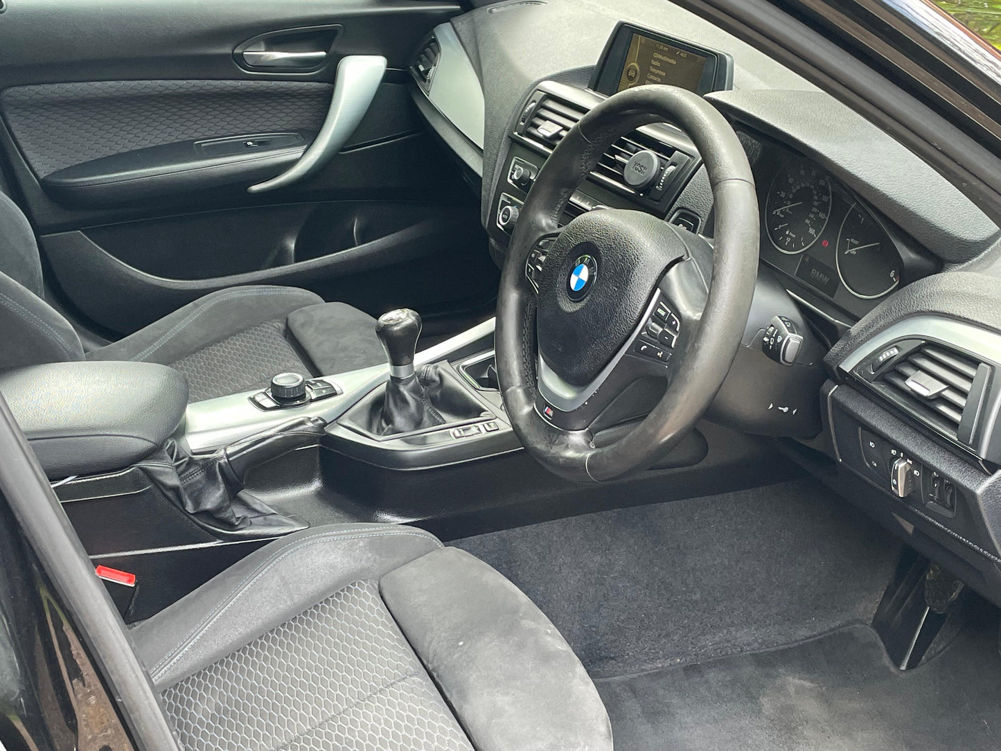 BMW 1 Series, M Sport, 118d, Hatchback - YG62PNX