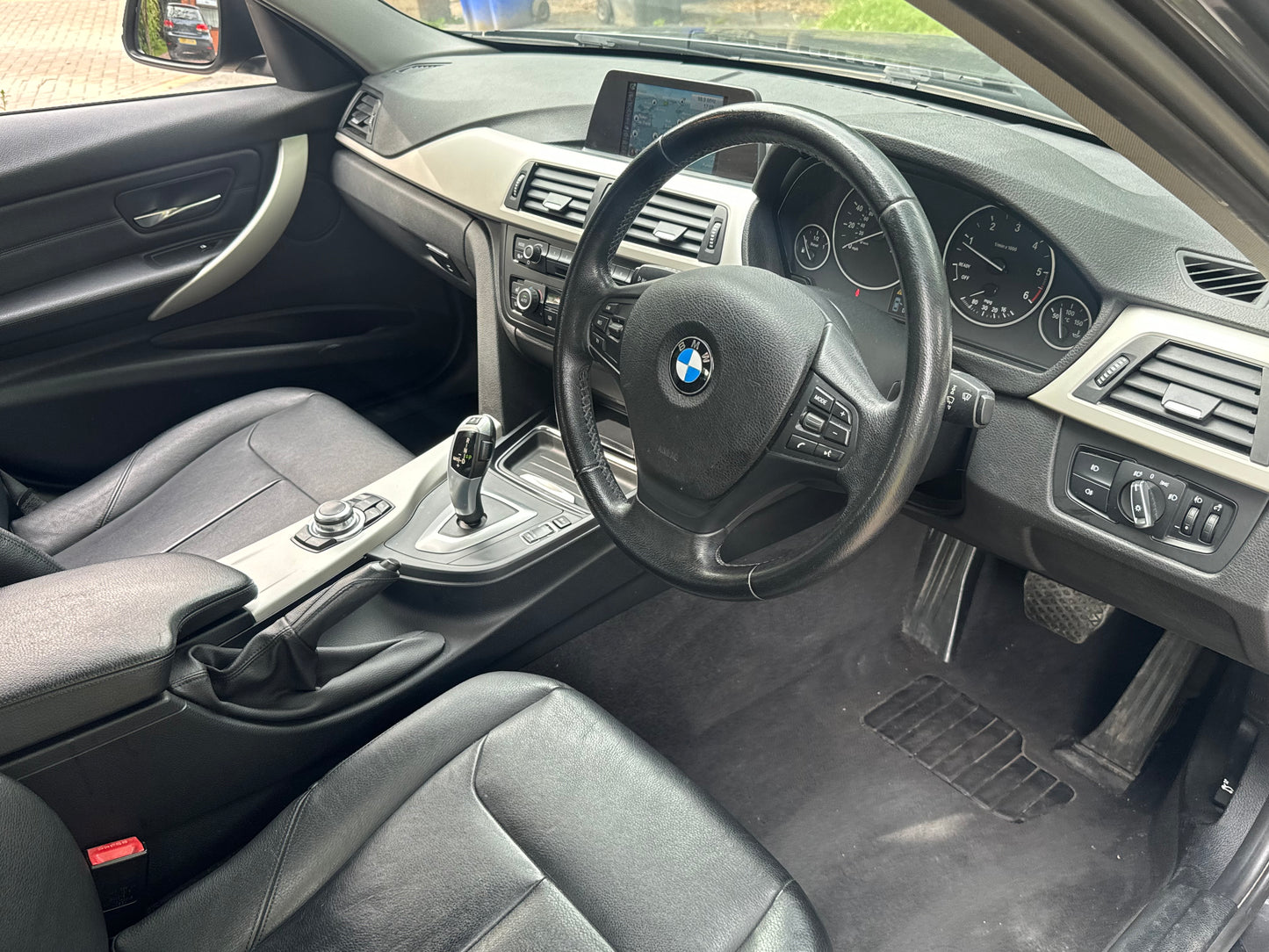 BMW 3 Series, ED, 320d, Saloon - VO15FKA
