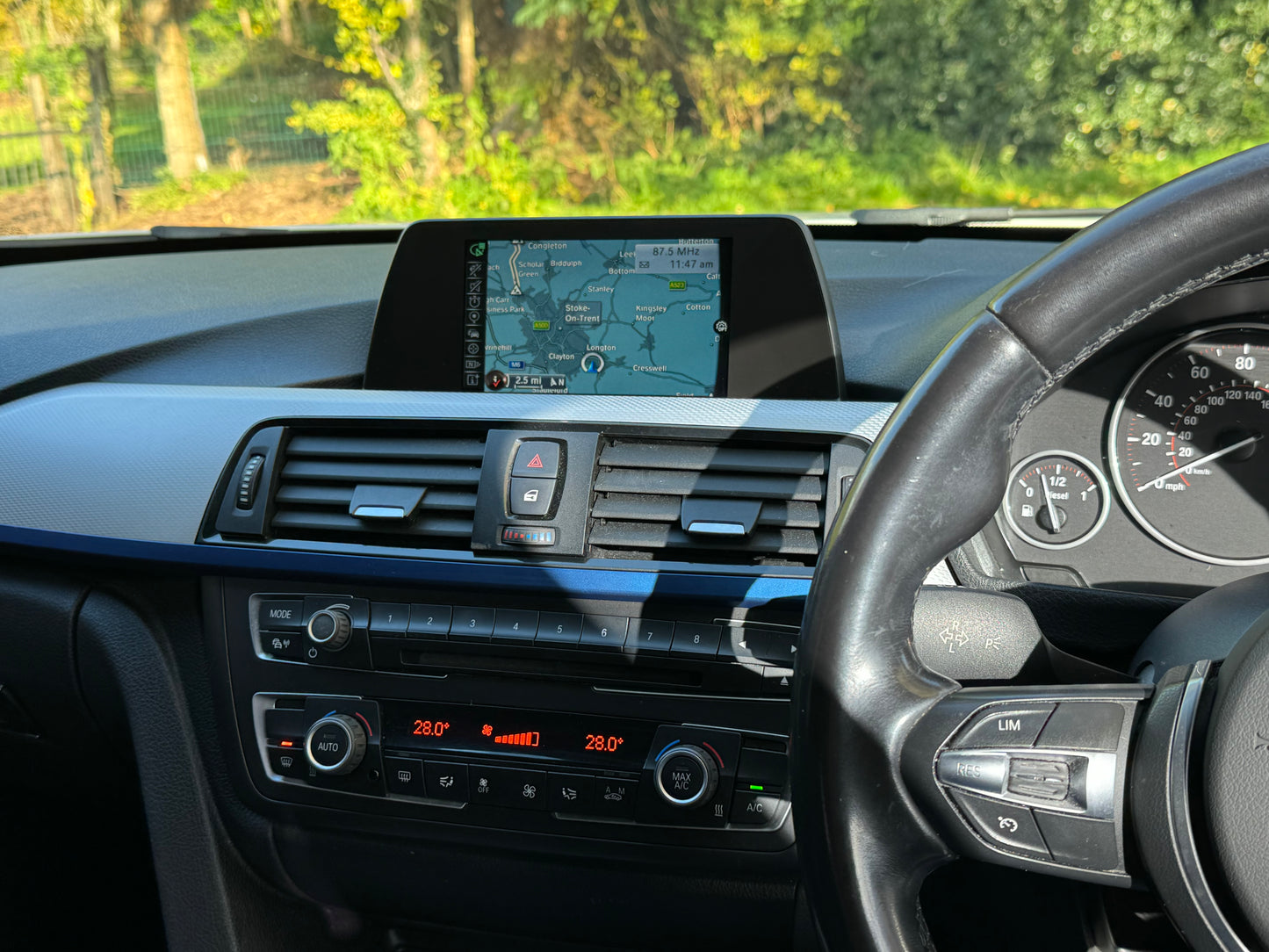 BMW 3 Series, M Sport, 318d, Saloon - GU64HFL