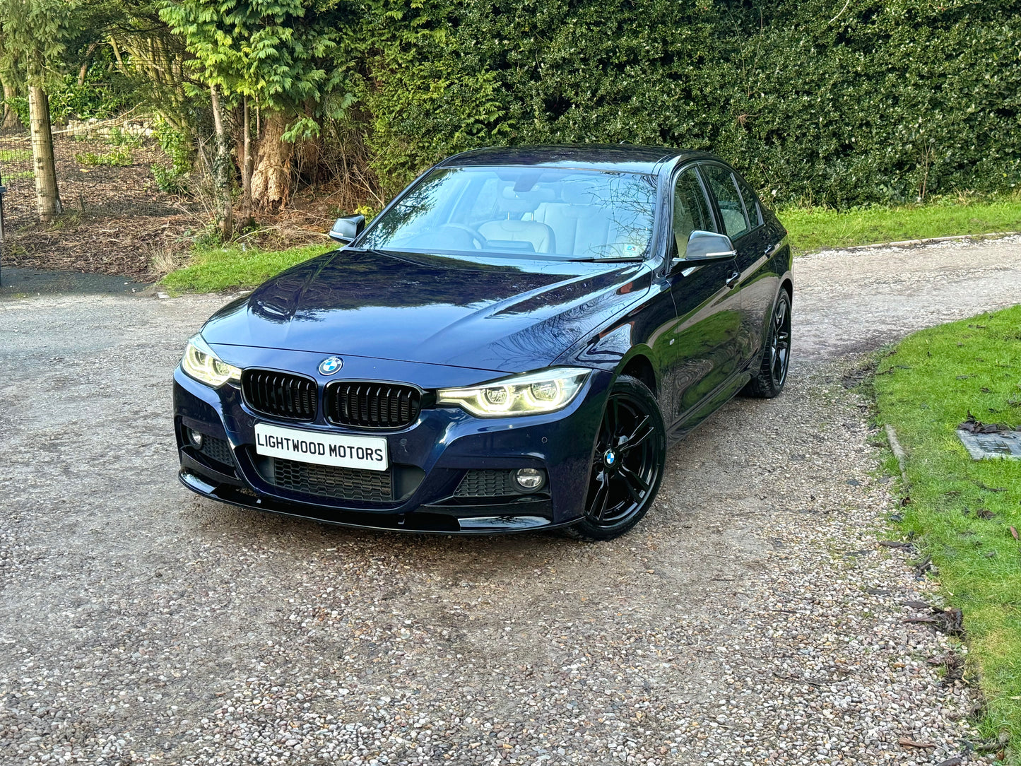 BMW 3 Series, M Sport, 330d, Individual, Saloon - WN16YVU