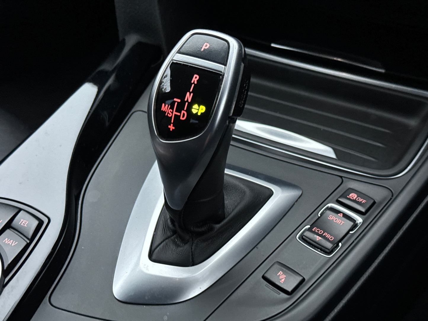 BMW 3 Series, Sport, 320d, xDrive, Saloon - YG14JZC