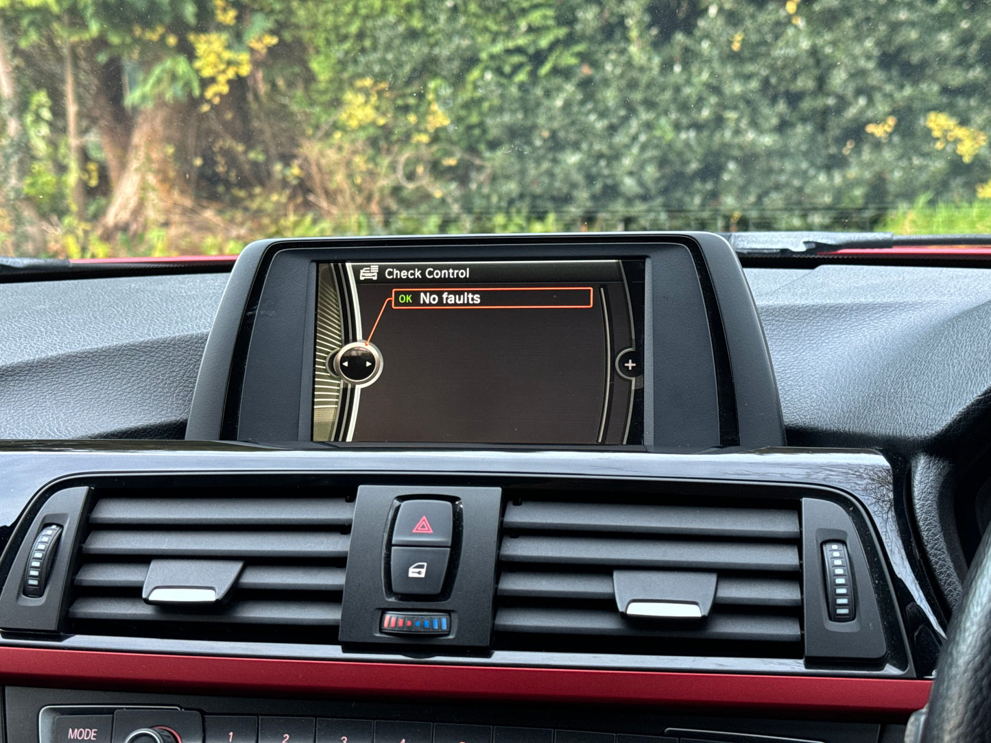 BMW 3 Series, Sport, 320d, Saloon - YK62OEU