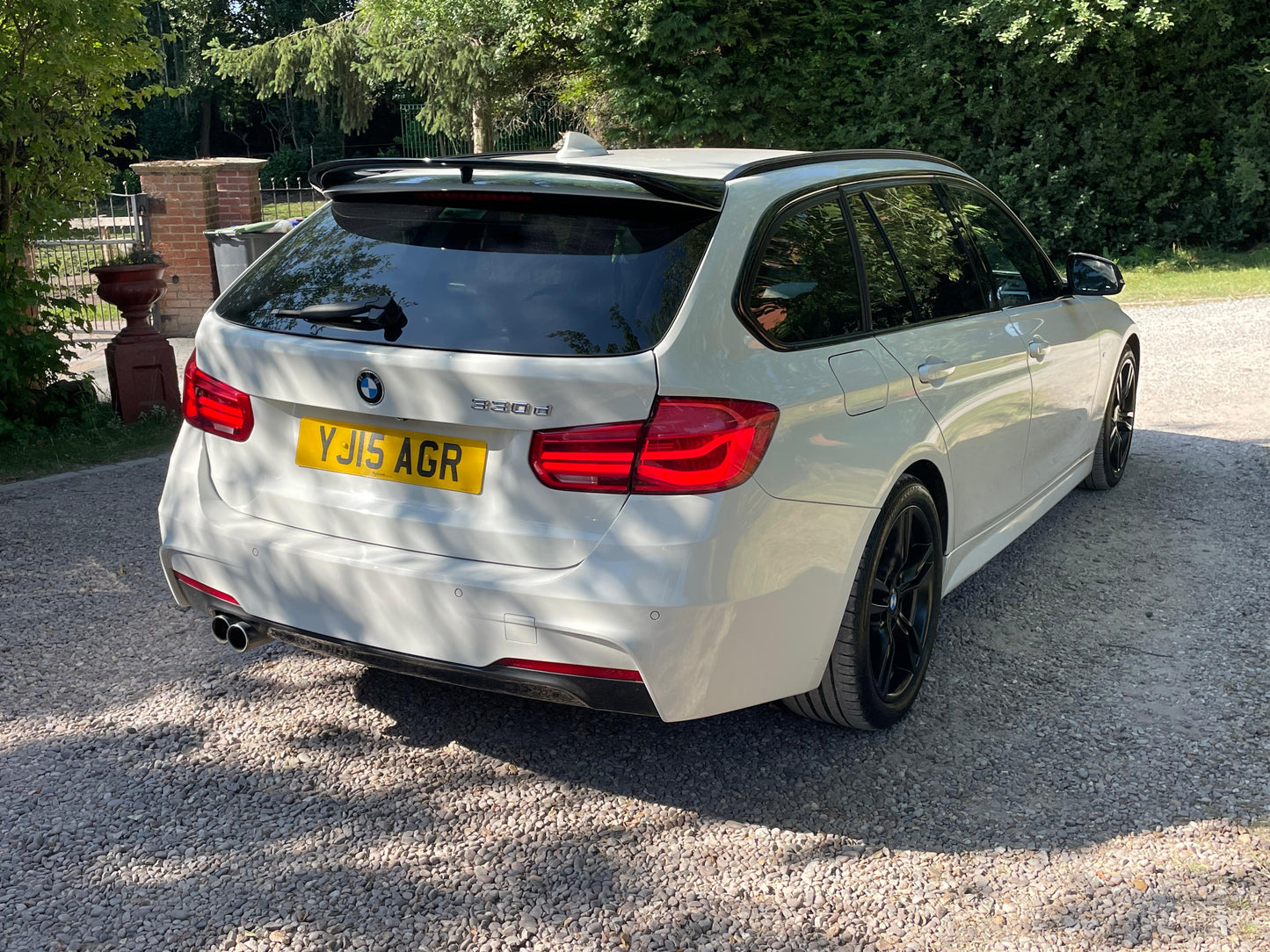 BMW 3 Series, M Sport, 330d, Estate - YJ15AGR