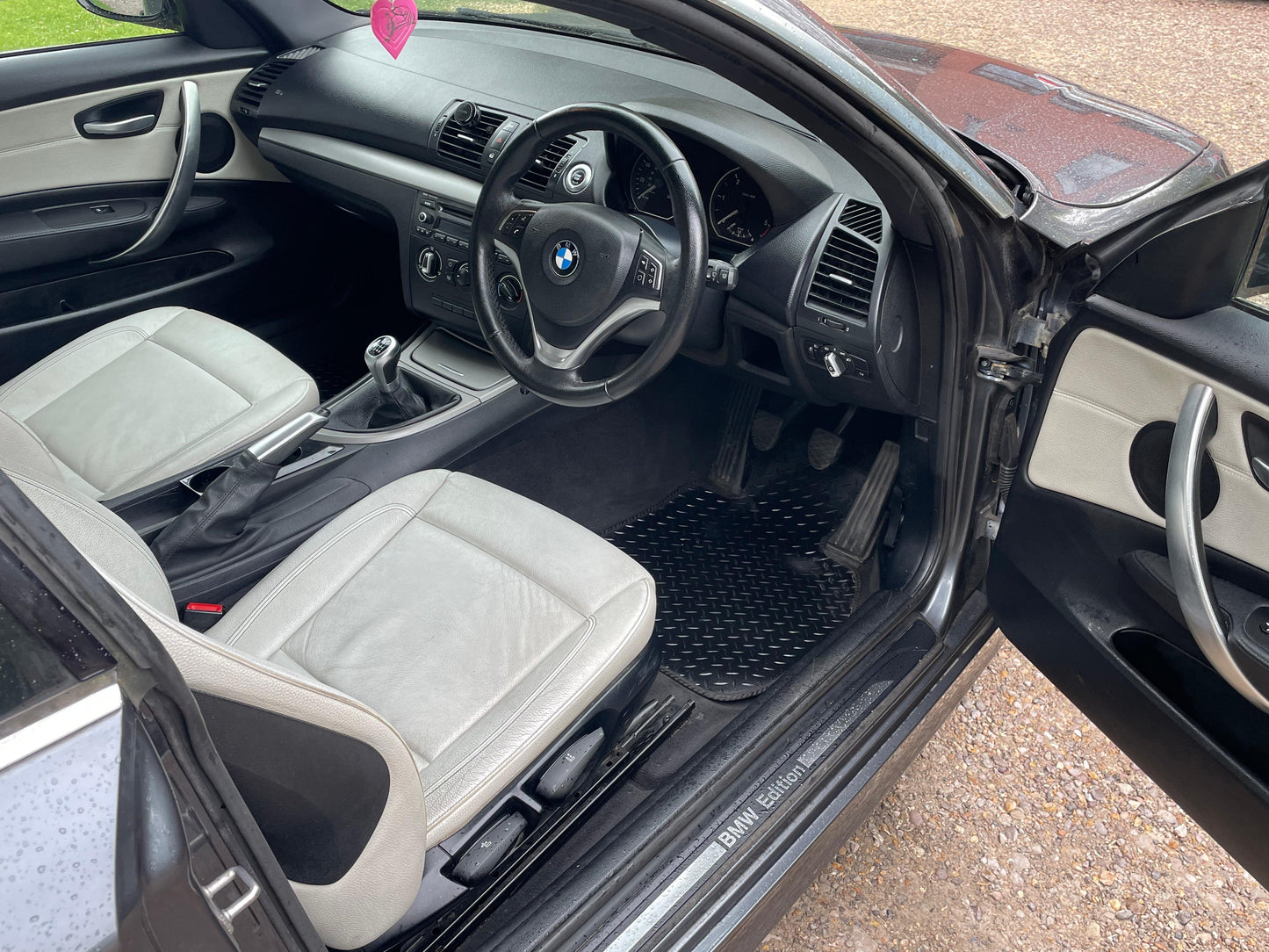 BMW 1 Series, Exclusive Edition, 118d, Coupe - MT12XAZ