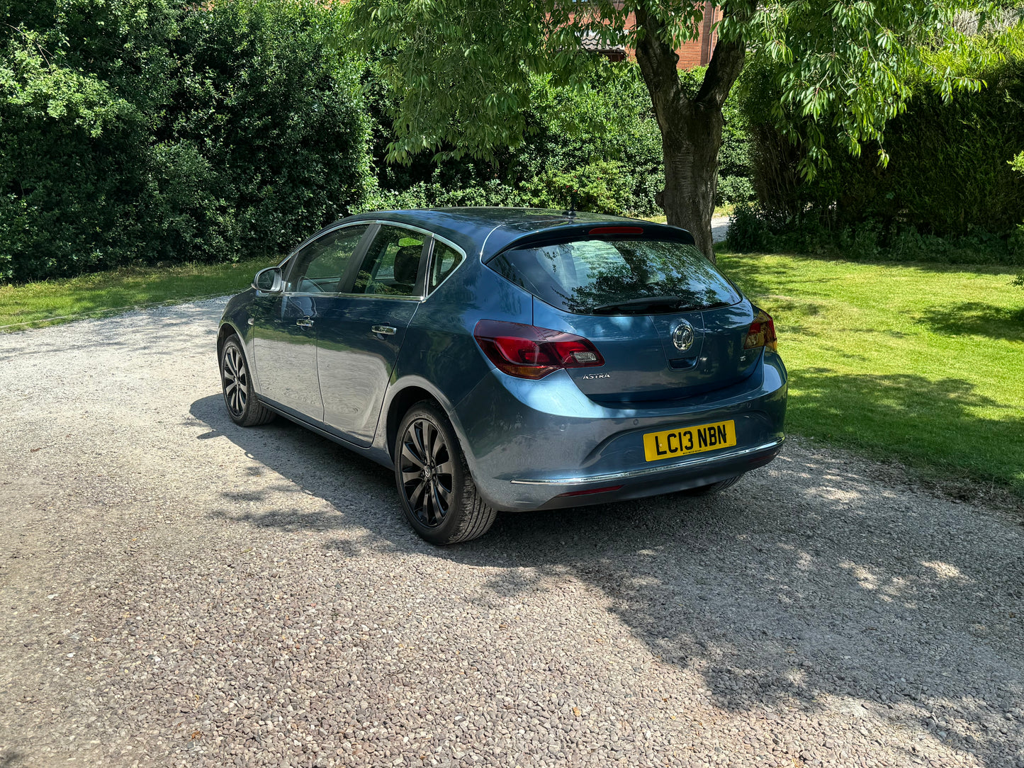 Vauxhall Astra, SE, Hatchback - LC13NBN