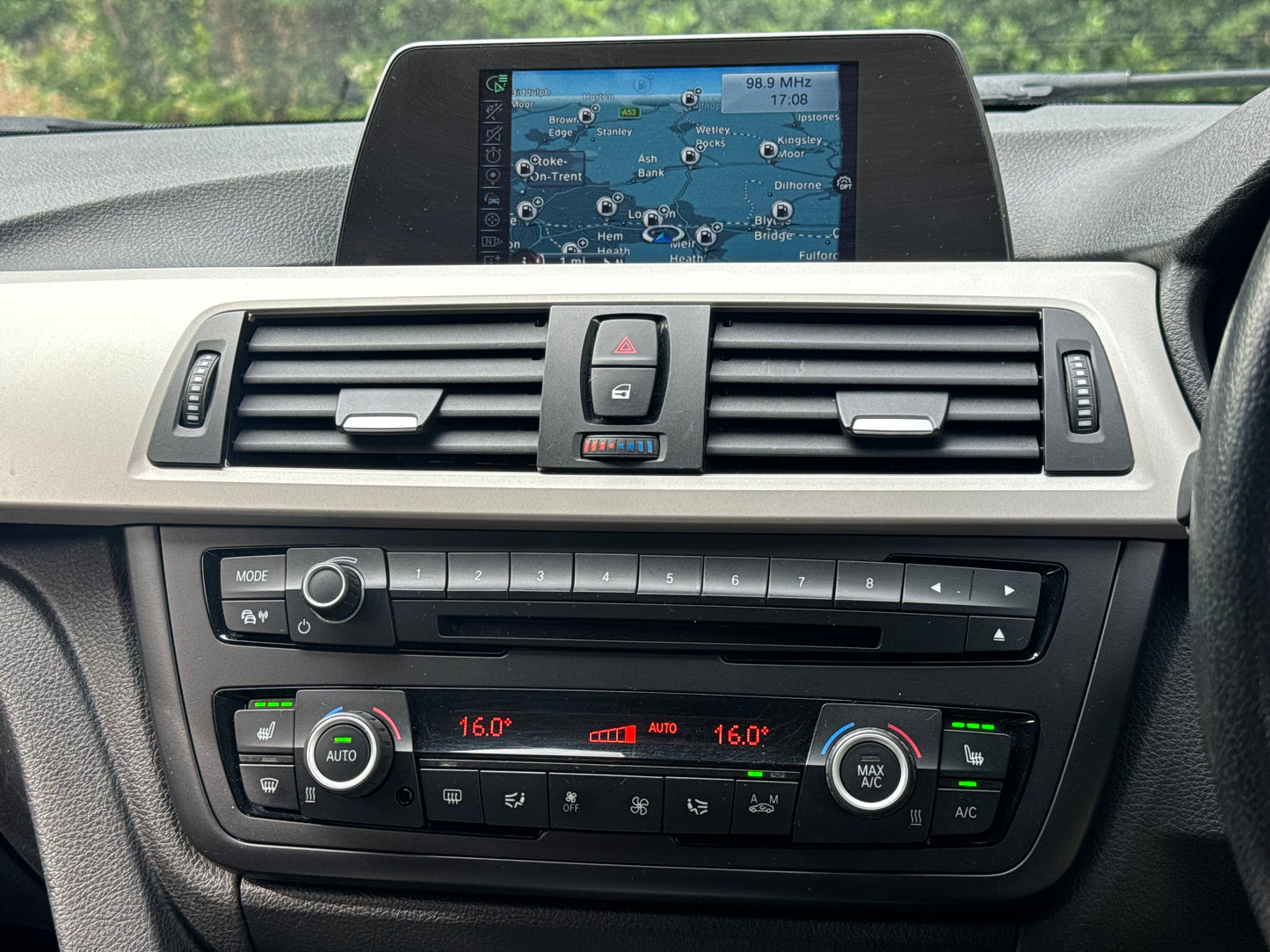 BMW 3 Series, ED, 320d, Saloon - VO15FKA