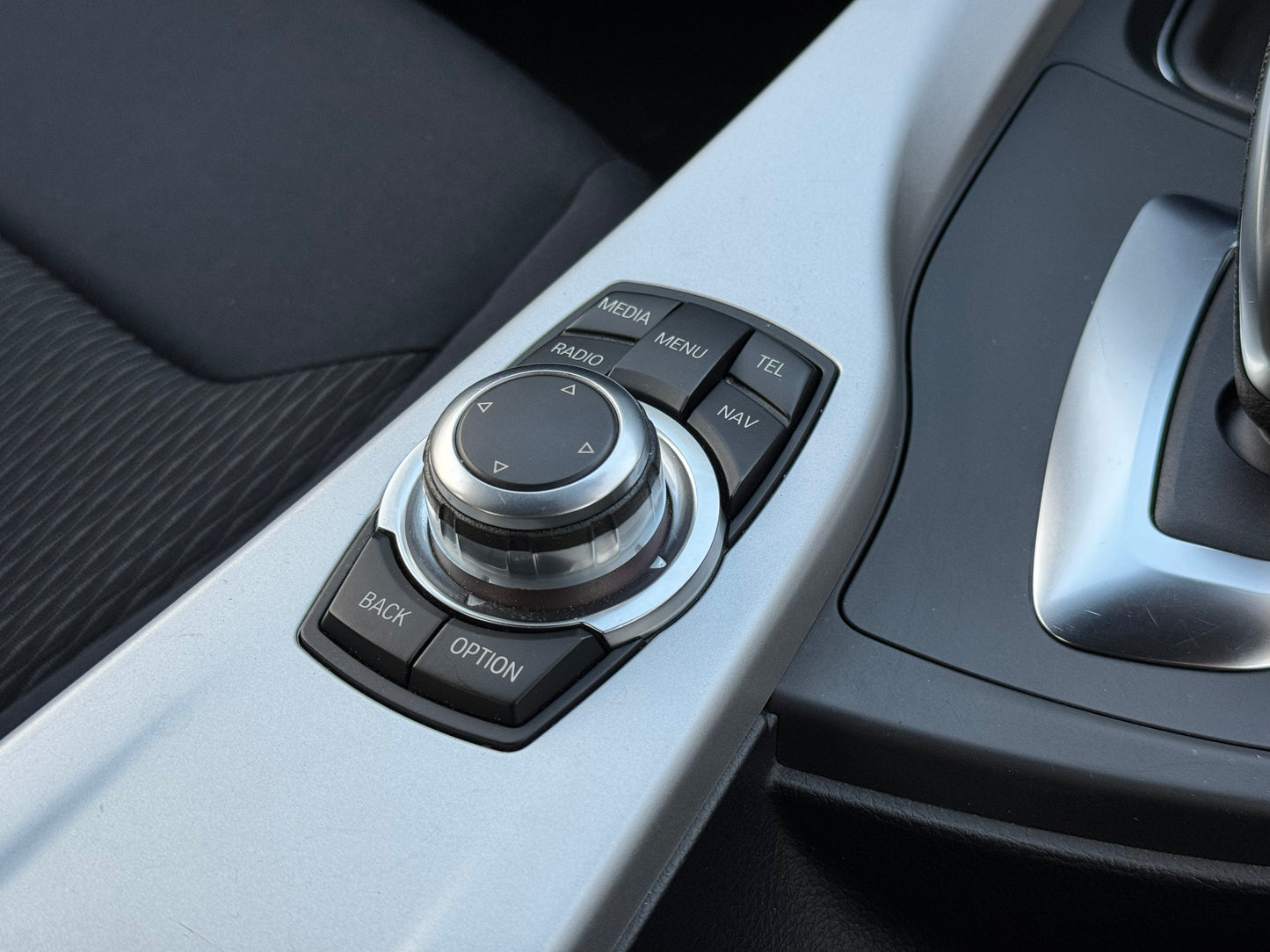 BMW 3 Series, 318d, Saloon - YC12LBF