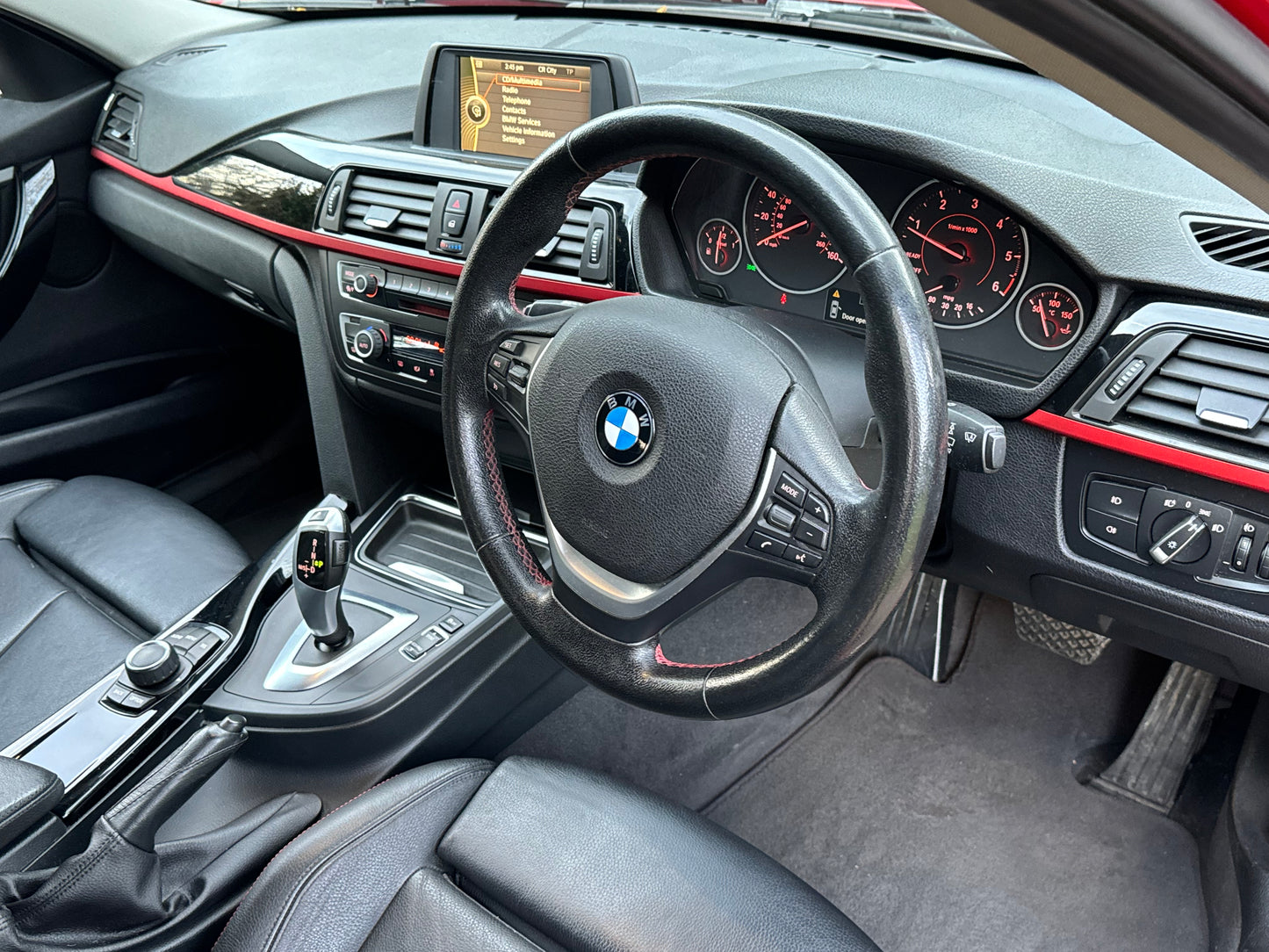 BMW 3 Series, Sport, 320d, Saloon - YK62OEU