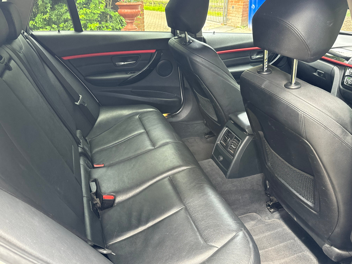 BMW 3 Series, Sport, 320d, Estate - YH66ZTJ