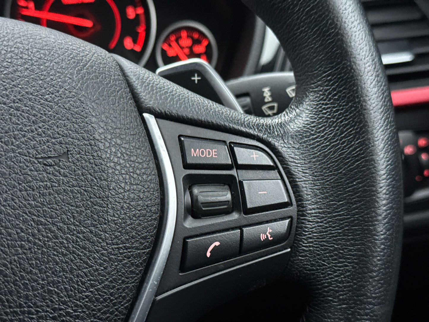 BMW 3 Series, Sport, 320d, xDrive, Saloon - YG14JZC