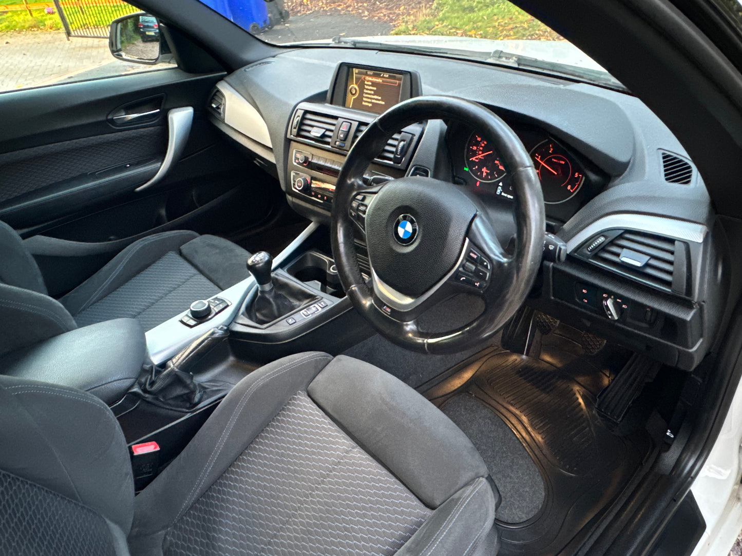 BMW 1 Series, M Sport, 118d Hatchback - YJ14UVT