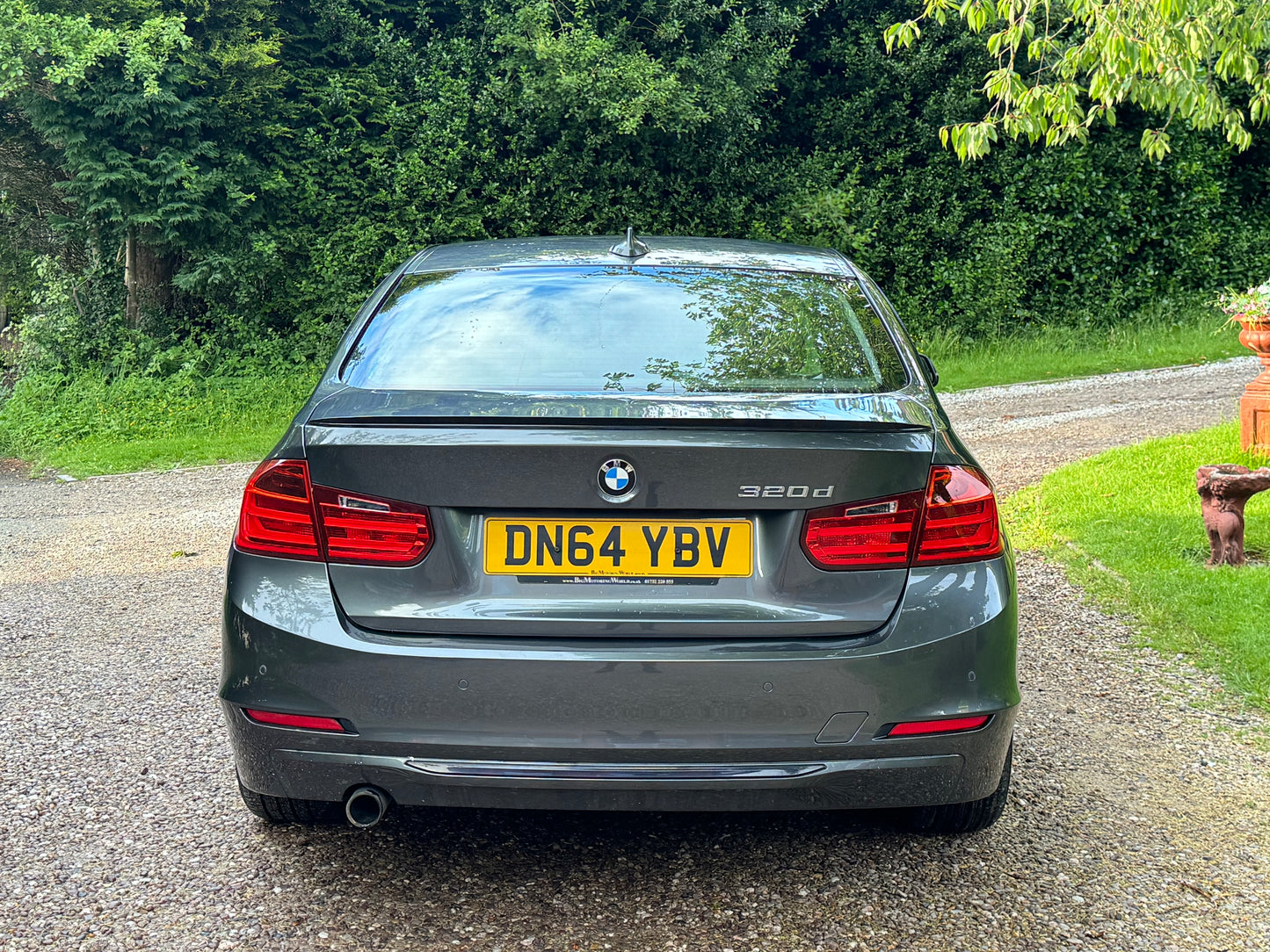 BMW 3 Series, Sport, 320d, Saloon - DN64YBV