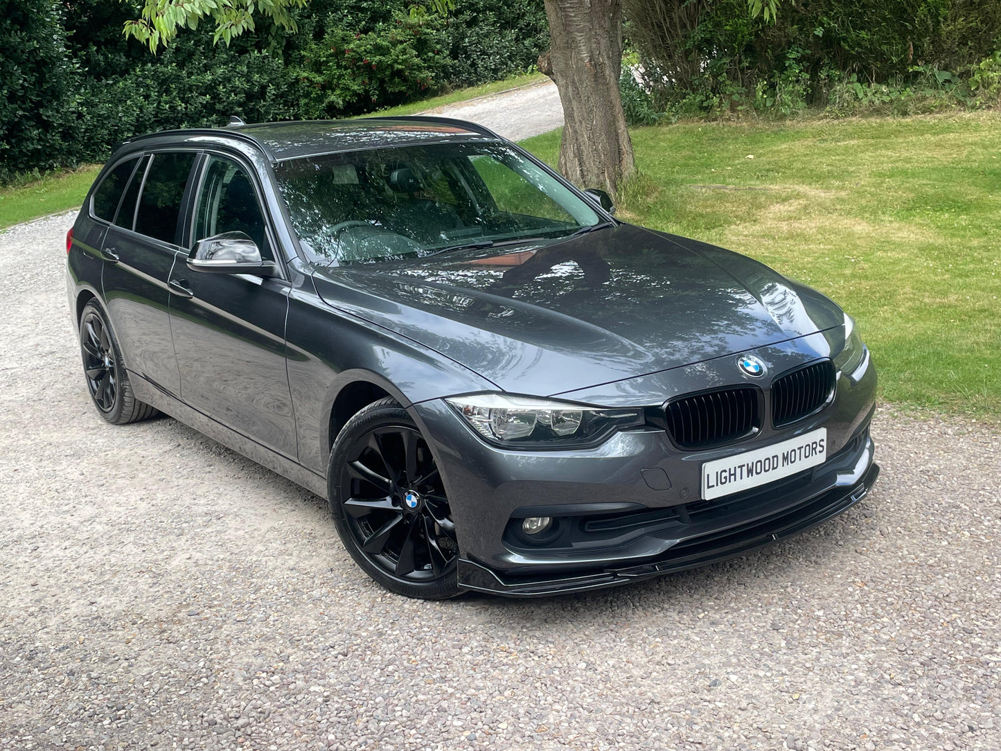 BMW 3 Series, SE, 318d, Estate - YG66SHJ