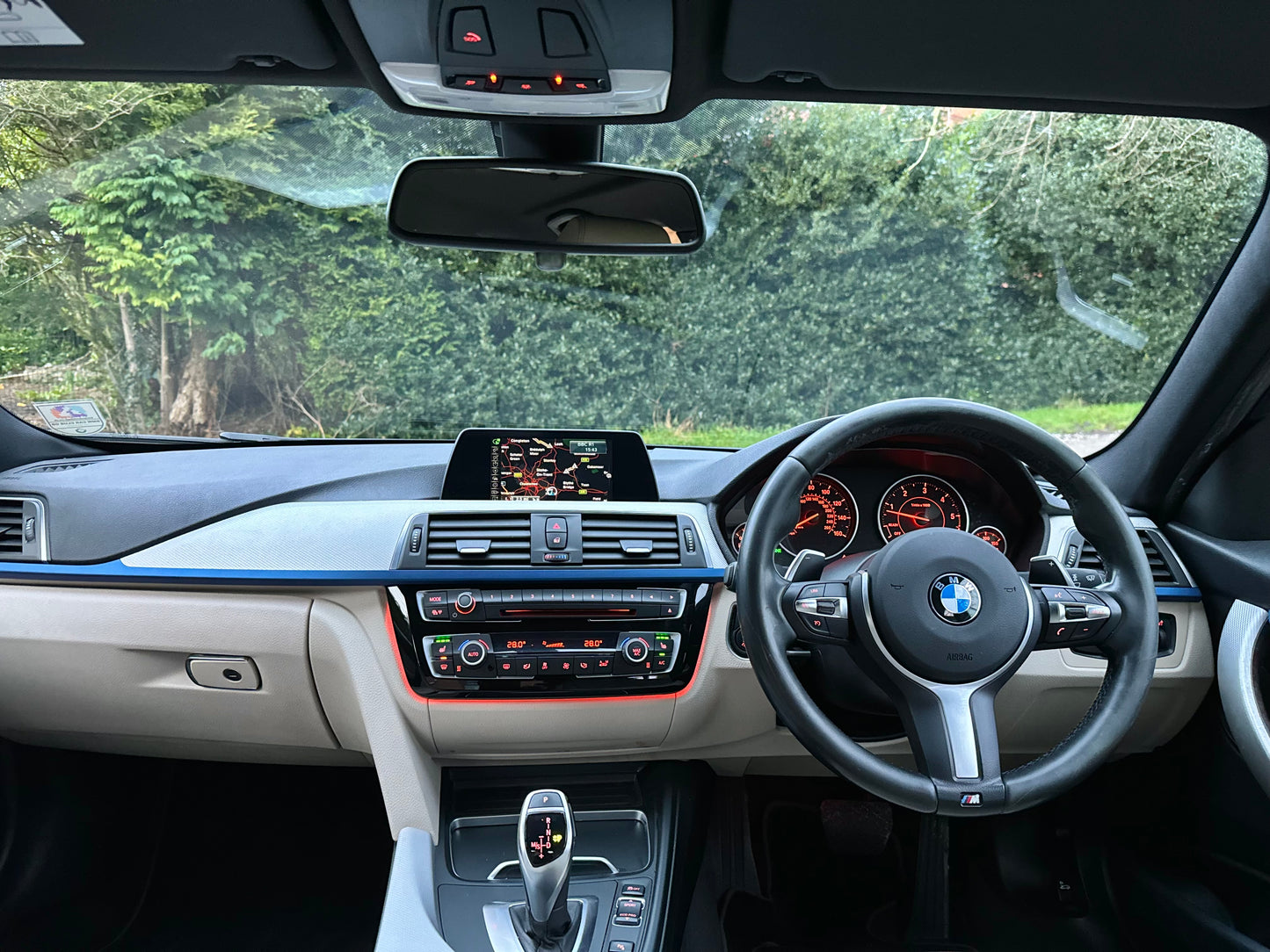 BMW 3 Series, M Sport, 330d, Individual, Saloon - WN16YVU