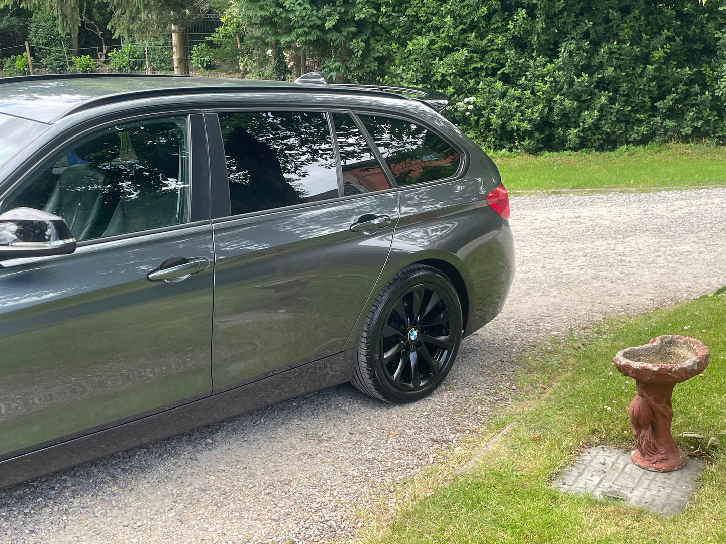 BMW 3 Series, SE, 318d, Estate - YG66SHJ