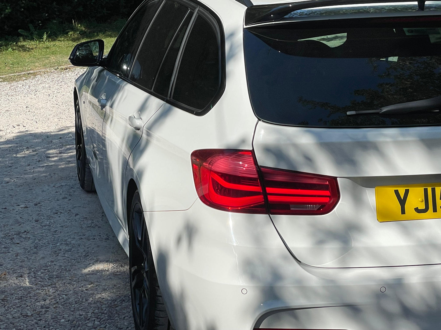 BMW 3 Series, M Sport, 330d, Estate - YJ15AGR