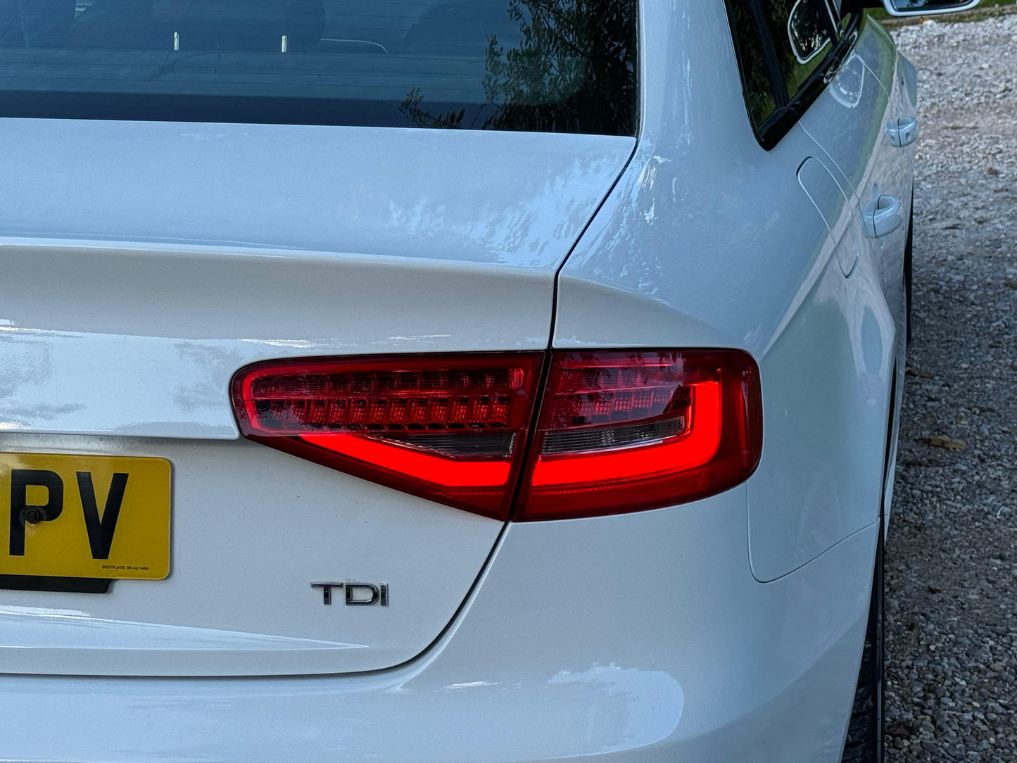 Audi A4, Black Edition, Saloon - AK14SPV