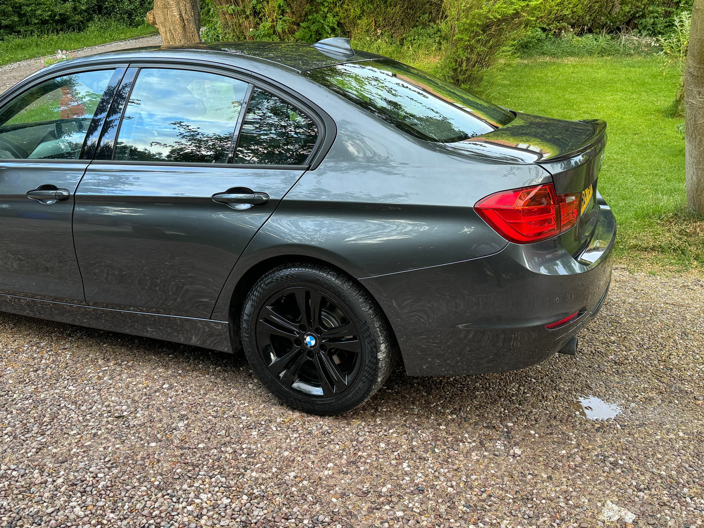 BMW 3 Series, Sport, 320d, Saloon - DN64YBV