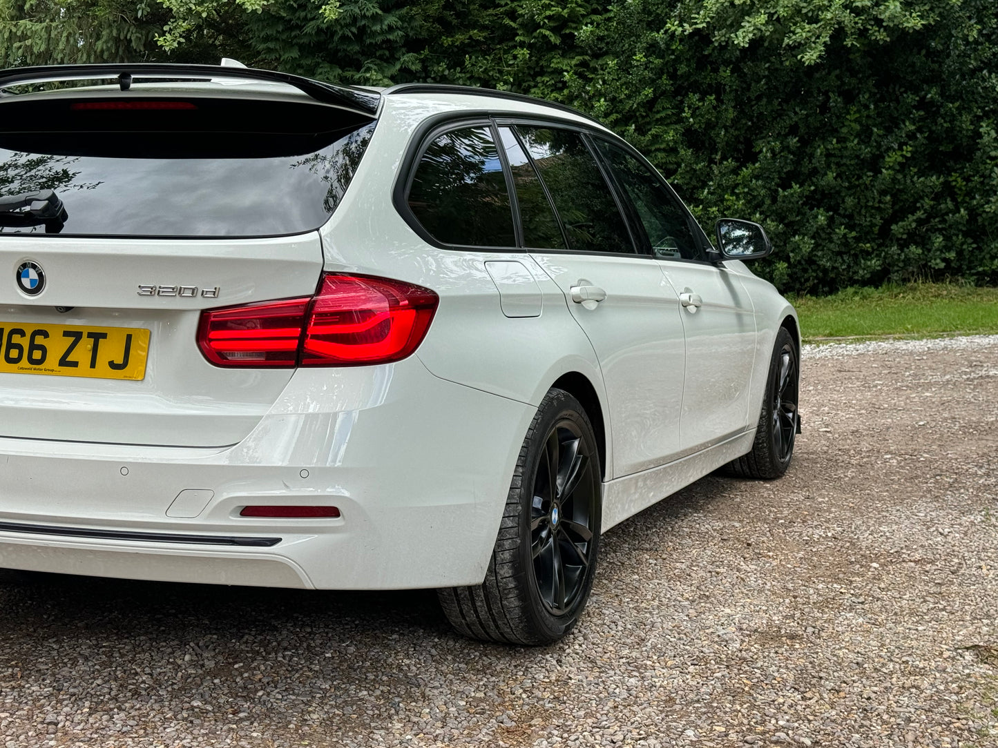 BMW 3 Series, Sport, 320d, Estate - YH66ZTJ