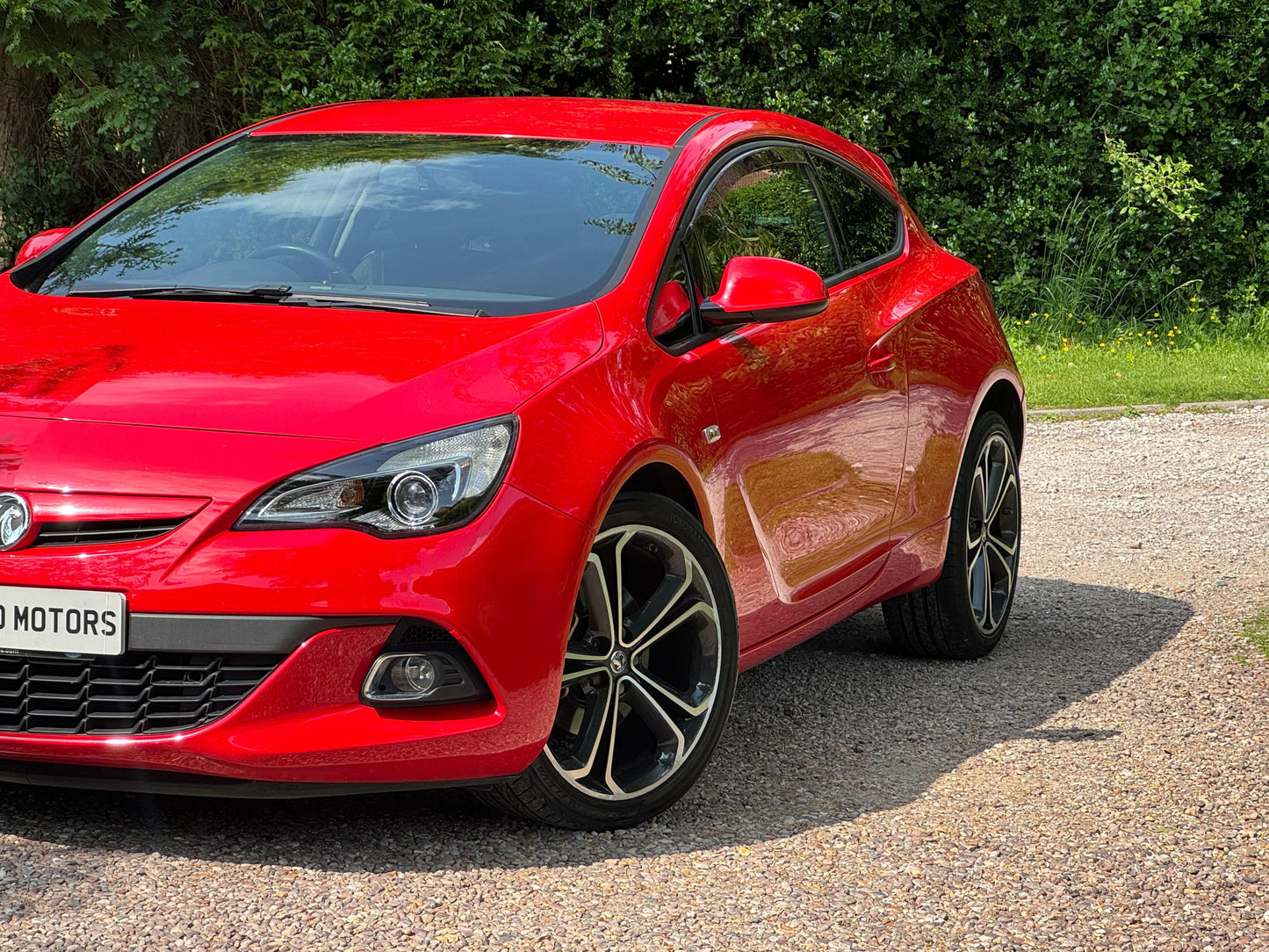 Vauxhall Astra GTC Limited Edition, Hatchback - YY64RZX