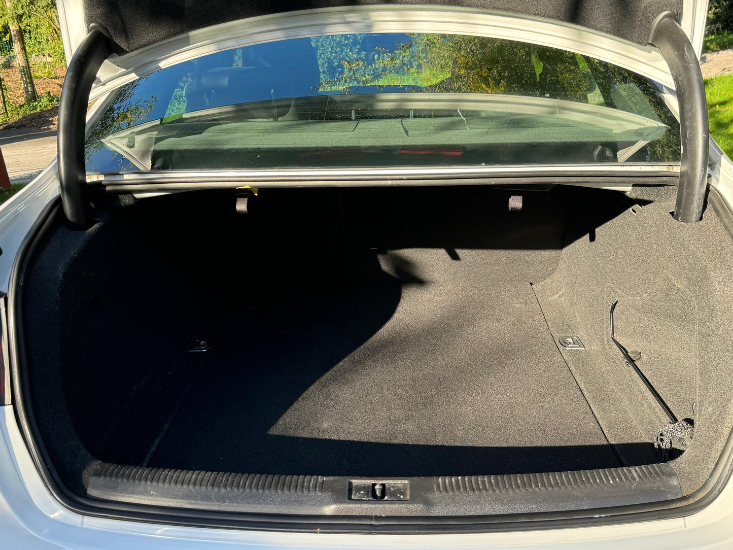 Audi A4, Black Edition, Saloon - AK14SPV