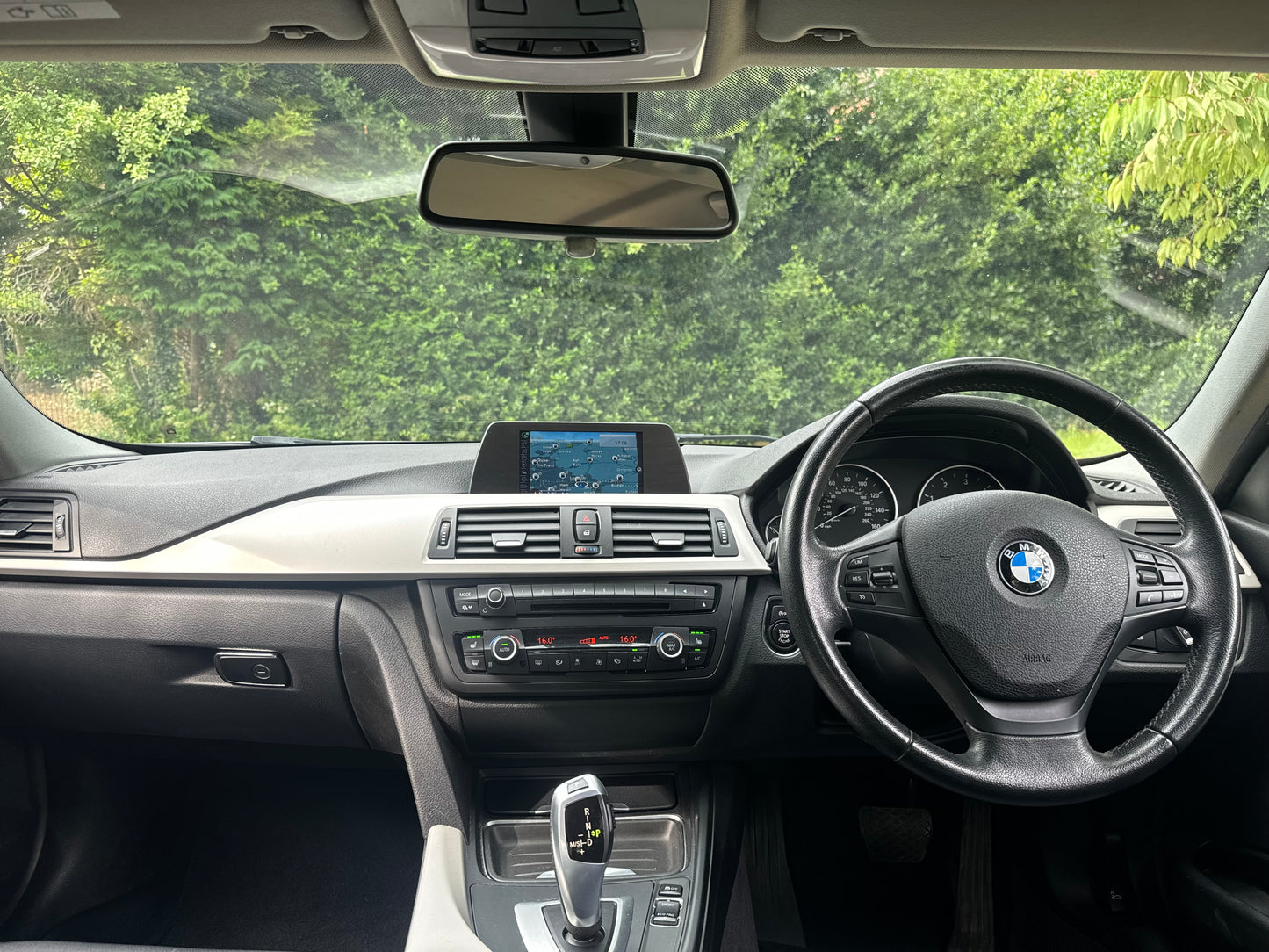 BMW 3 Series, ED, 320d, Saloon - VO15FKA