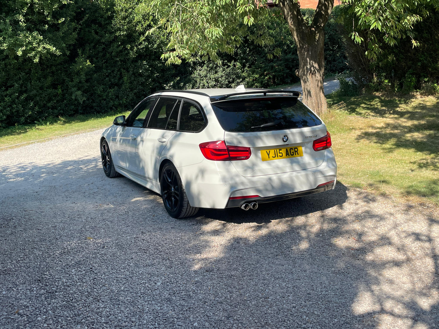 BMW 3 Series, M Sport, 330d, Estate - YJ15AGR