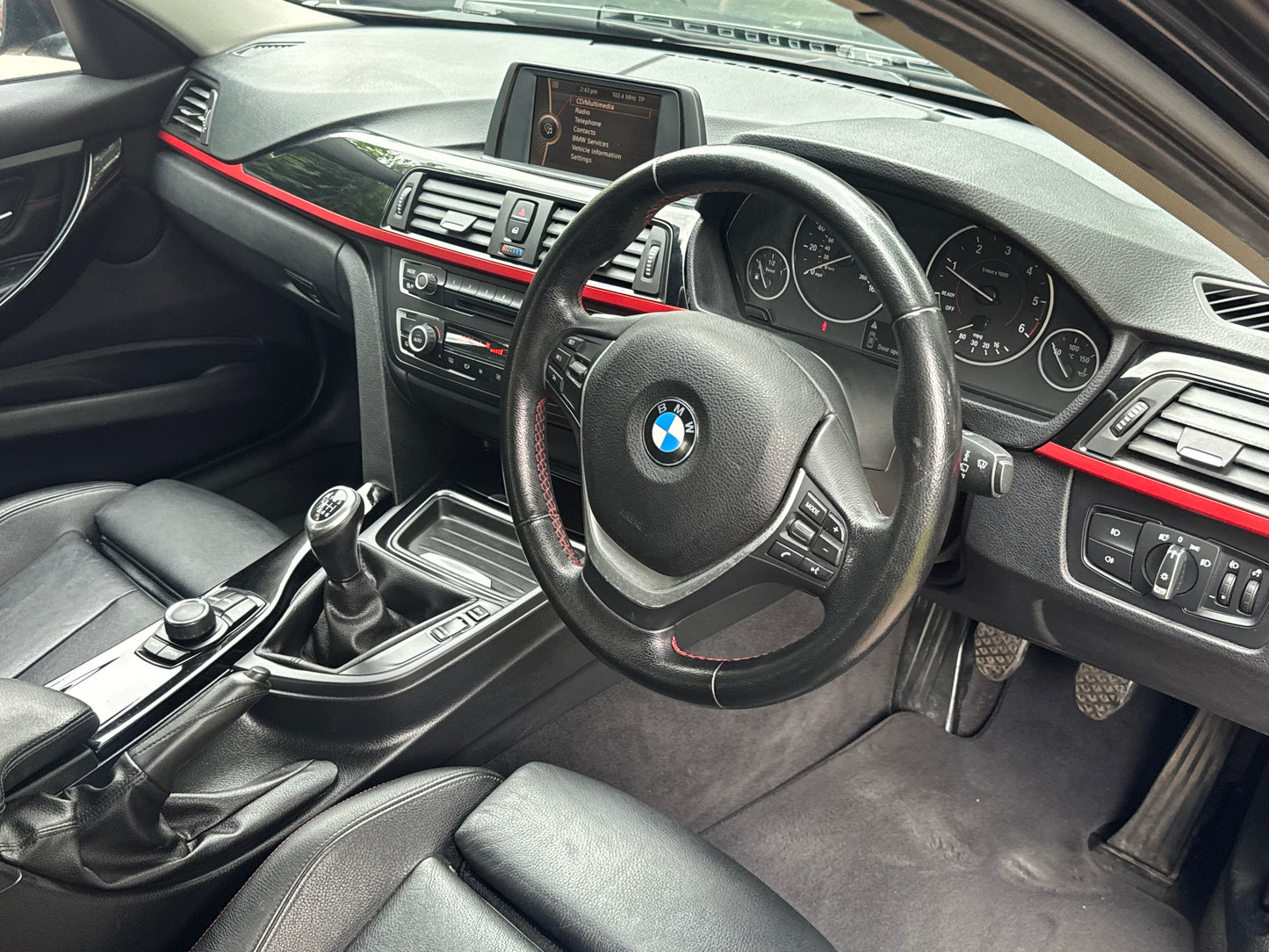 BMW 3 Series, Sport, 320d, Saloon - LD12UUA