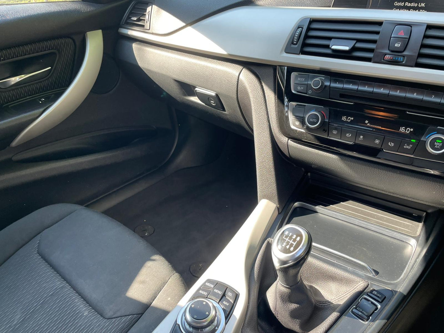 BMW 3 Series, SE, 318d, Saloon - HK65FCD