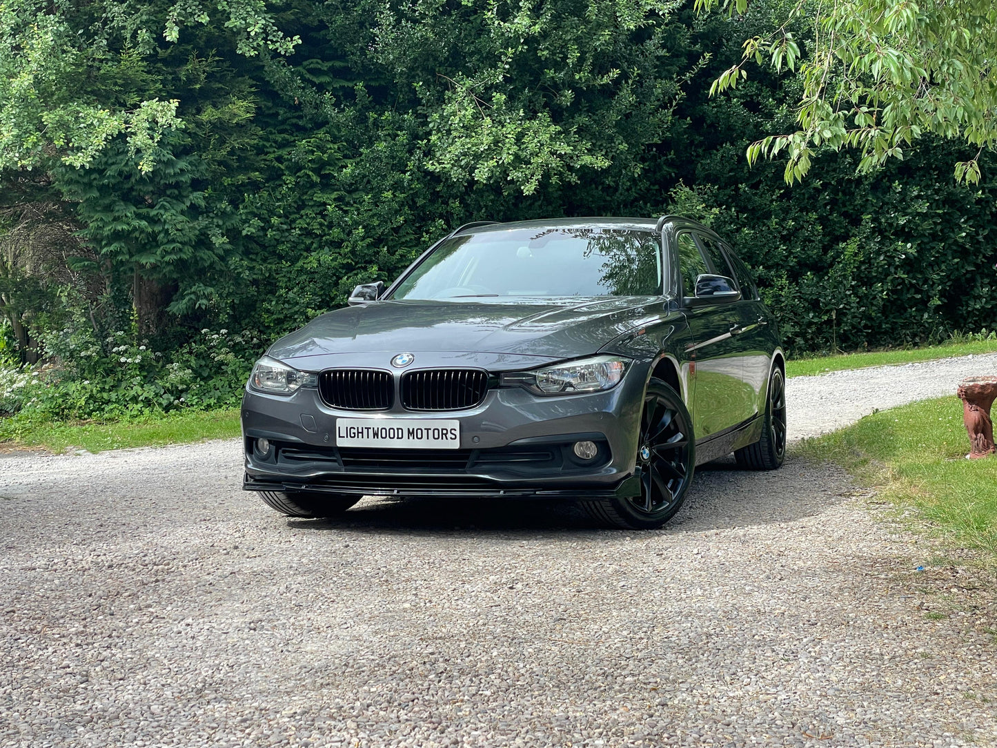 BMW 3 Series, SE, 318d, Estate - YG66SHJ
