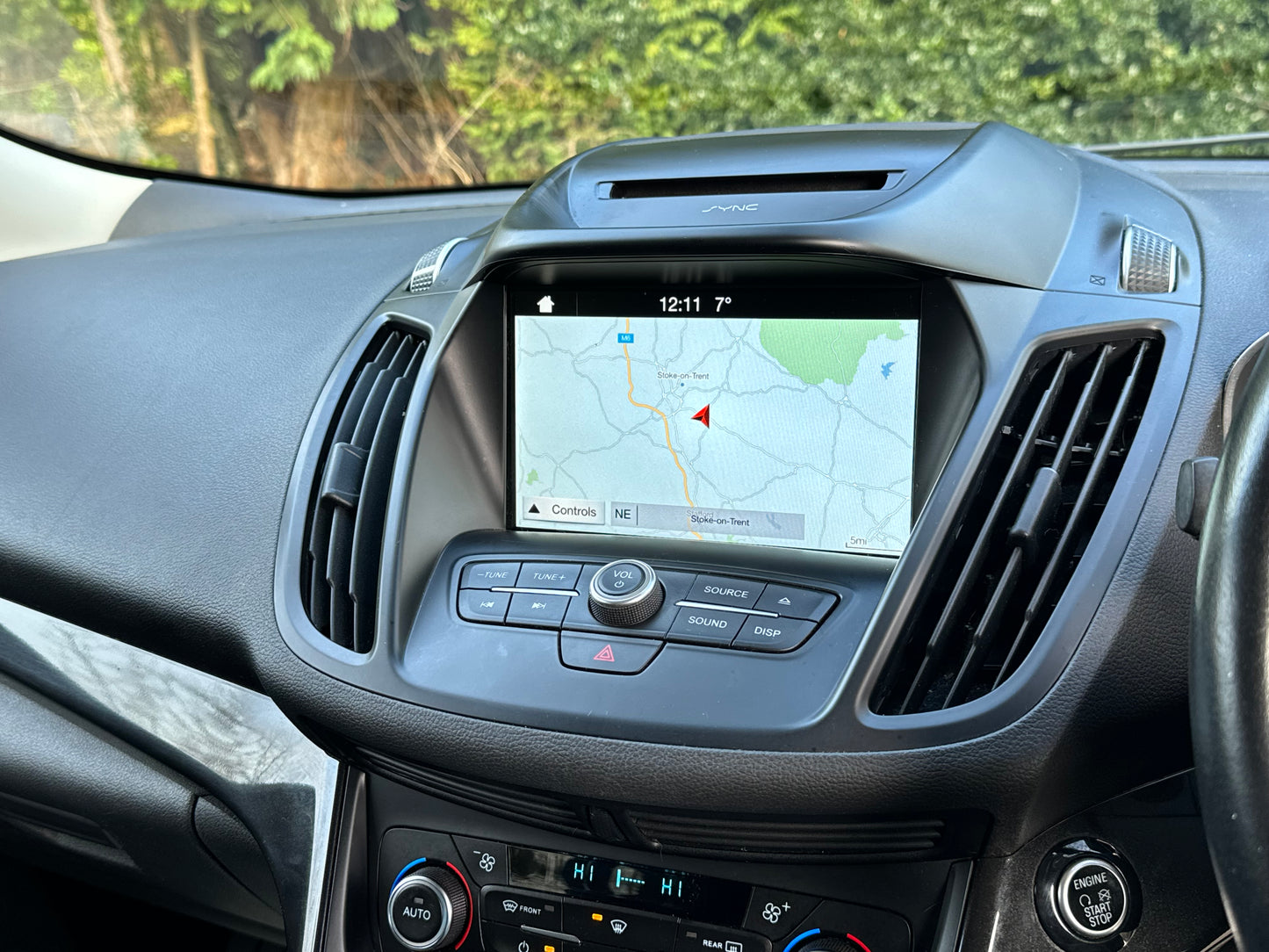 Ford Kuga, Titanium, SUV - SY18LZE