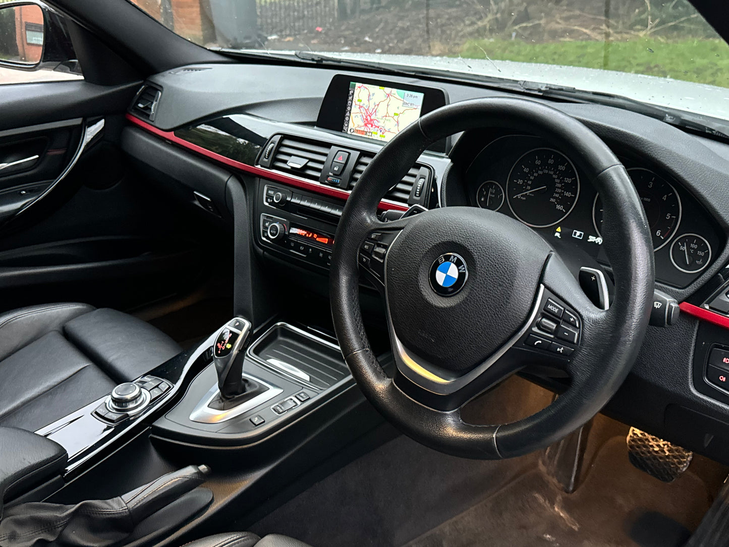 BMW 3 Series, Sport, 320d, xDrive, Saloon - YG14JZC