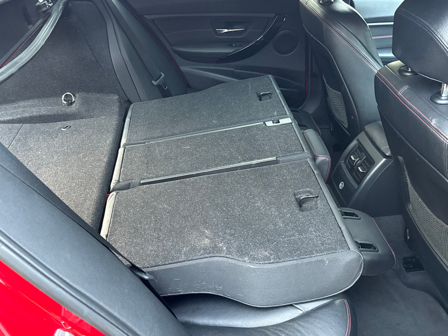 BMW 3 Series, Sport, 320d, Saloon - YK62OEU