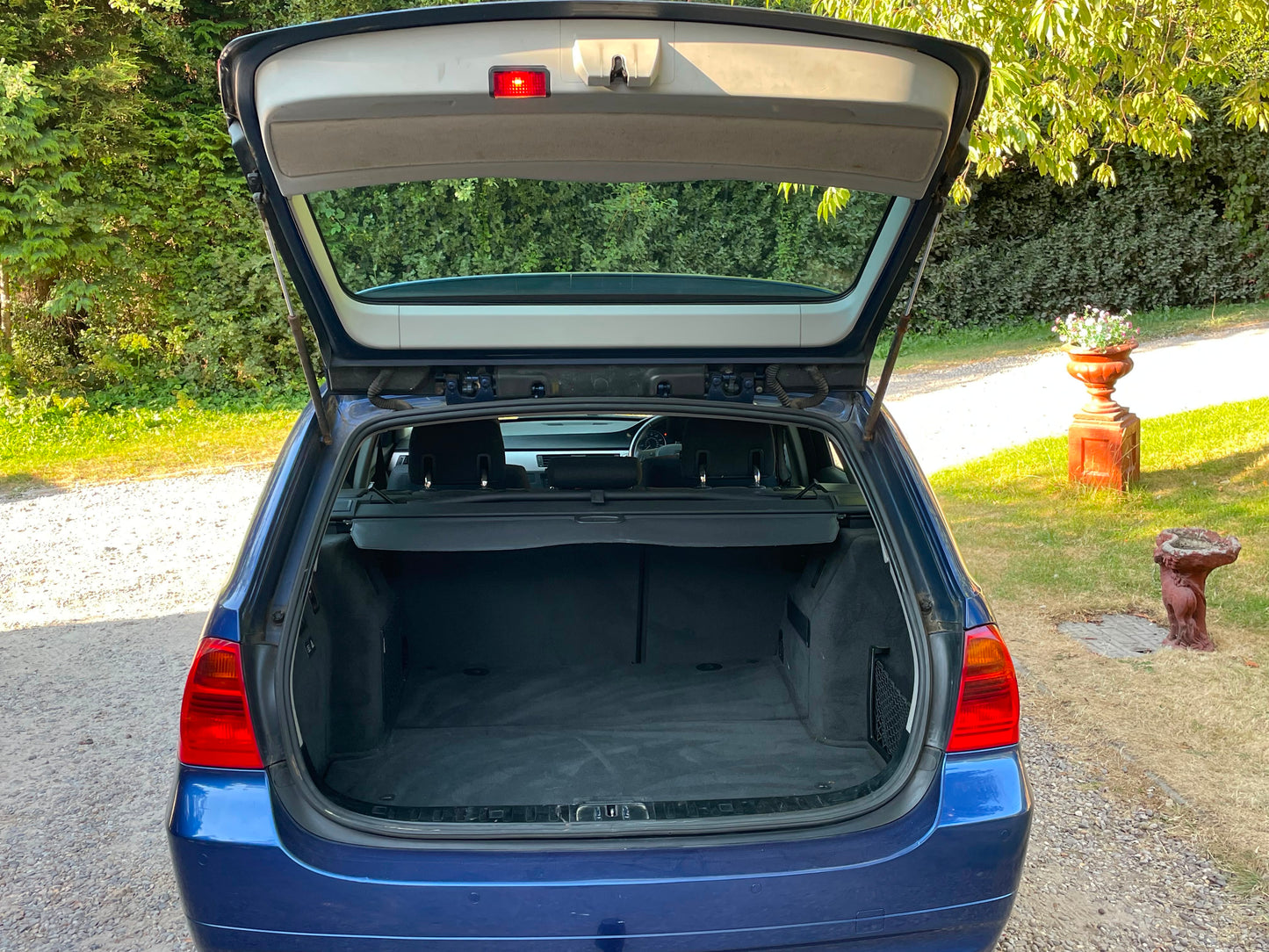 BMW 3 Series, SE, 318d, Estate - YG07PYD