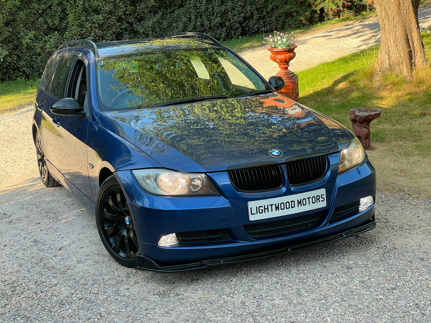 BMW 3 Series, SE, 318d, Estate - YG07PYD