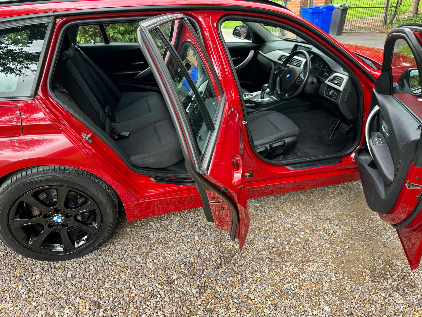 BMW 3 Series, Touring - WN14DND