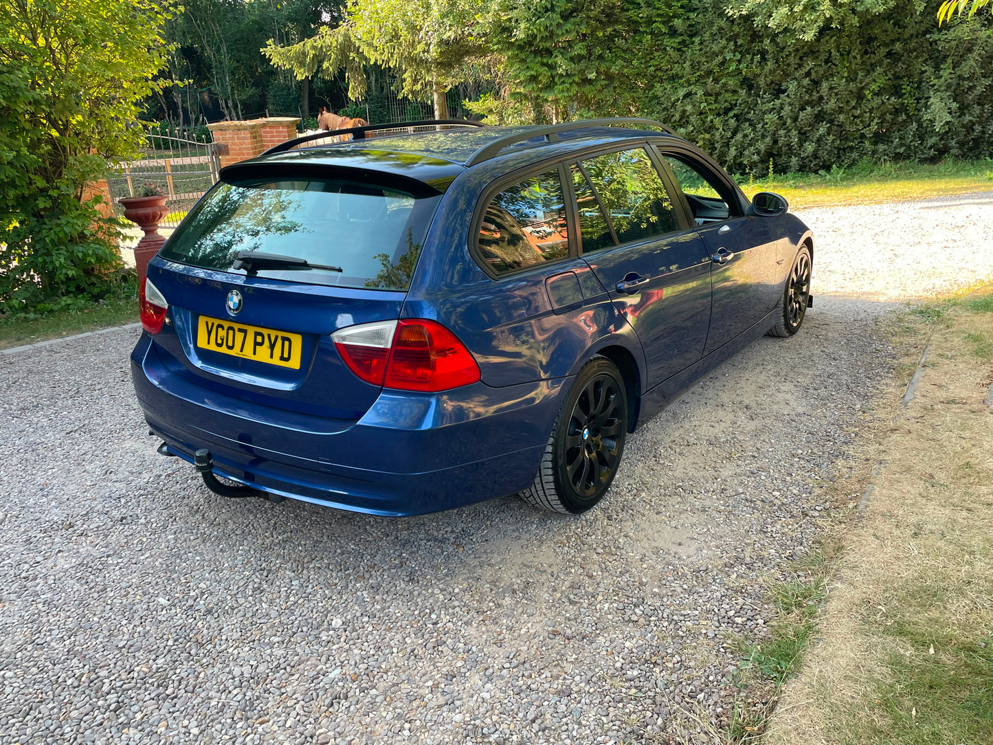 BMW 3 Series, SE, 318d, Estate - YG07PYD