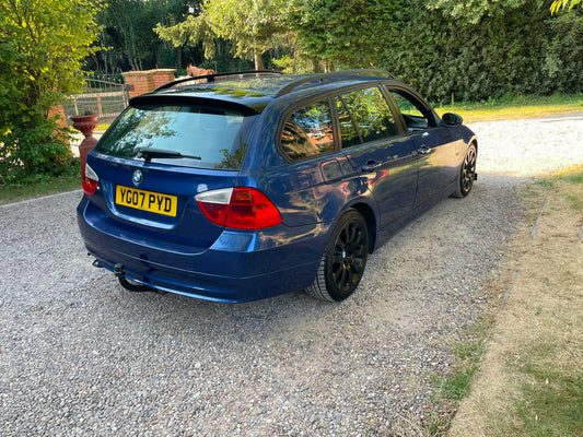 BMW 3 Series, SE, 318d, Estate - YG07PYD