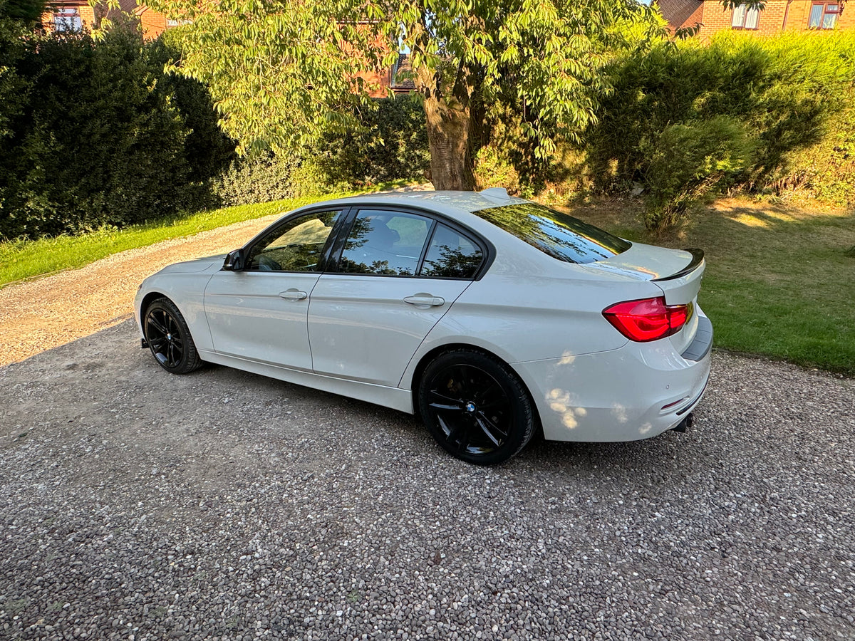 BMW 3 Series, Sport, 320d, Saloon - NG16DDO
