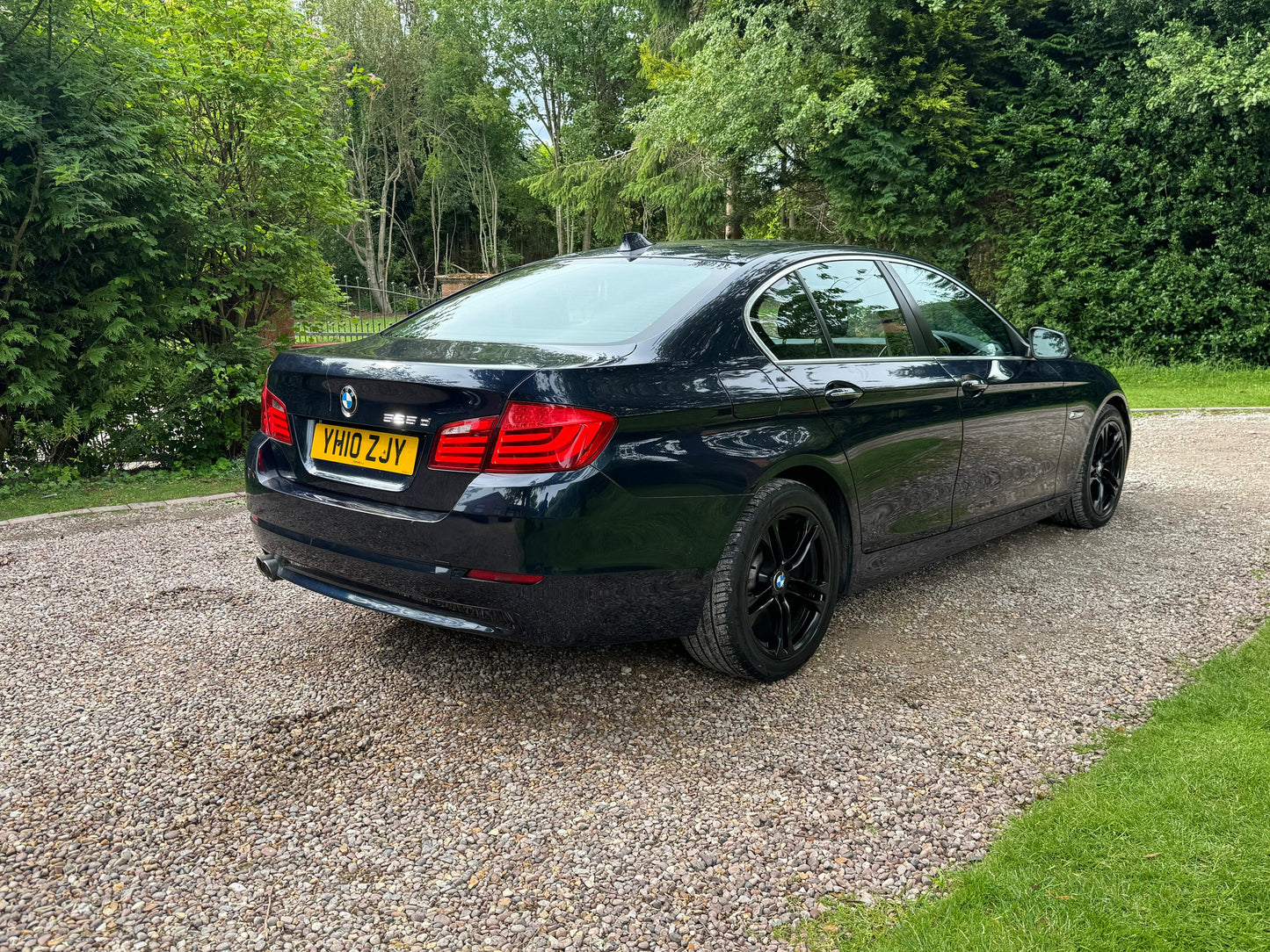BMW 5 Series, 525d, Saloon - YH10ZJY