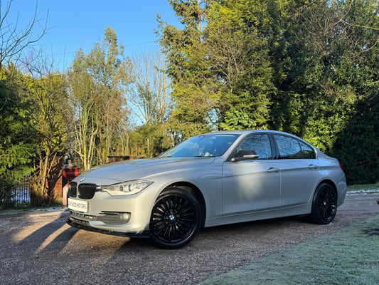 BMW 3 Series, Luxury, xDrive, 320d, Saloon - YE14VBM