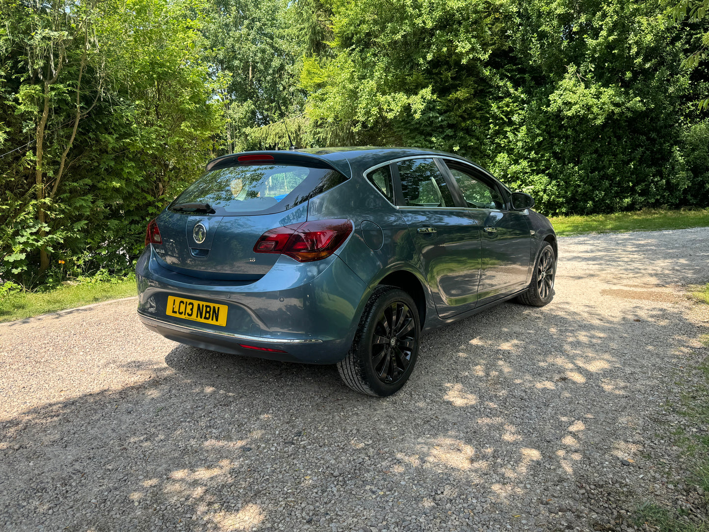 Vauxhall Astra, SE, Hatchback - LC13NBN