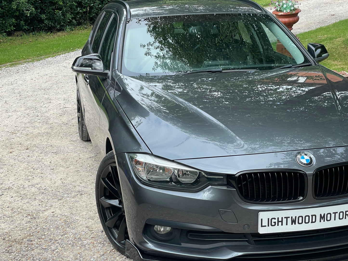 BMW 3 Series, SE, 318d, Estate - YG66SHJ