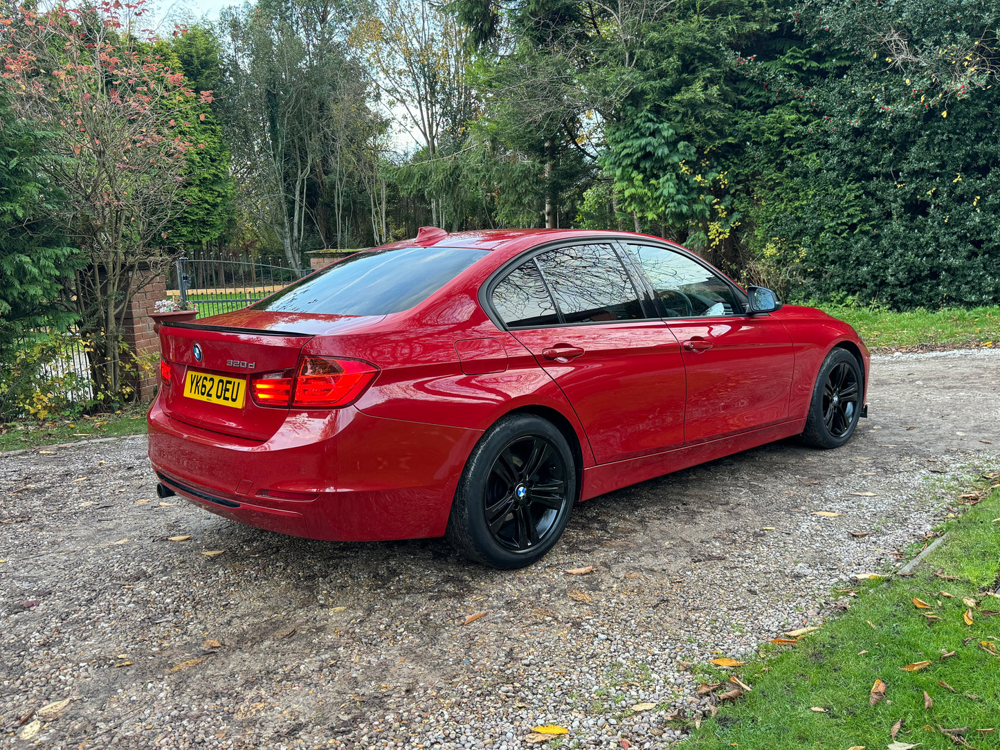 BMW 3 Series, Sport, 320d, Saloon - YK62OEU