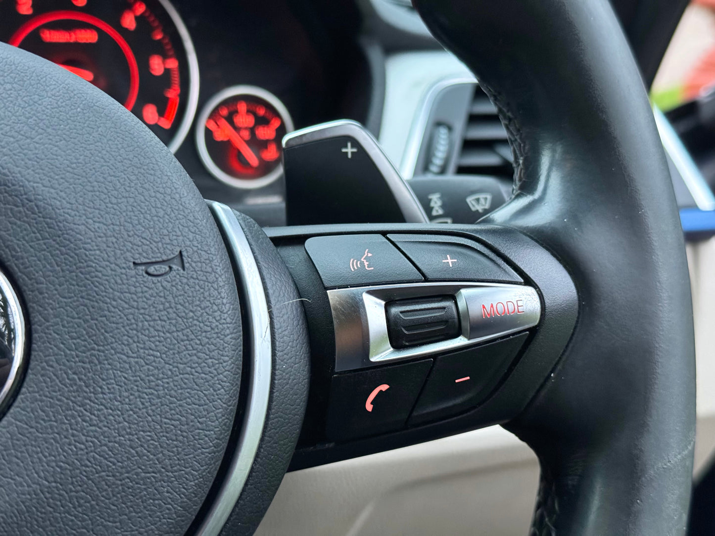 BMW 3 Series, M Sport, 330d, Individual, Saloon - WN16YVU